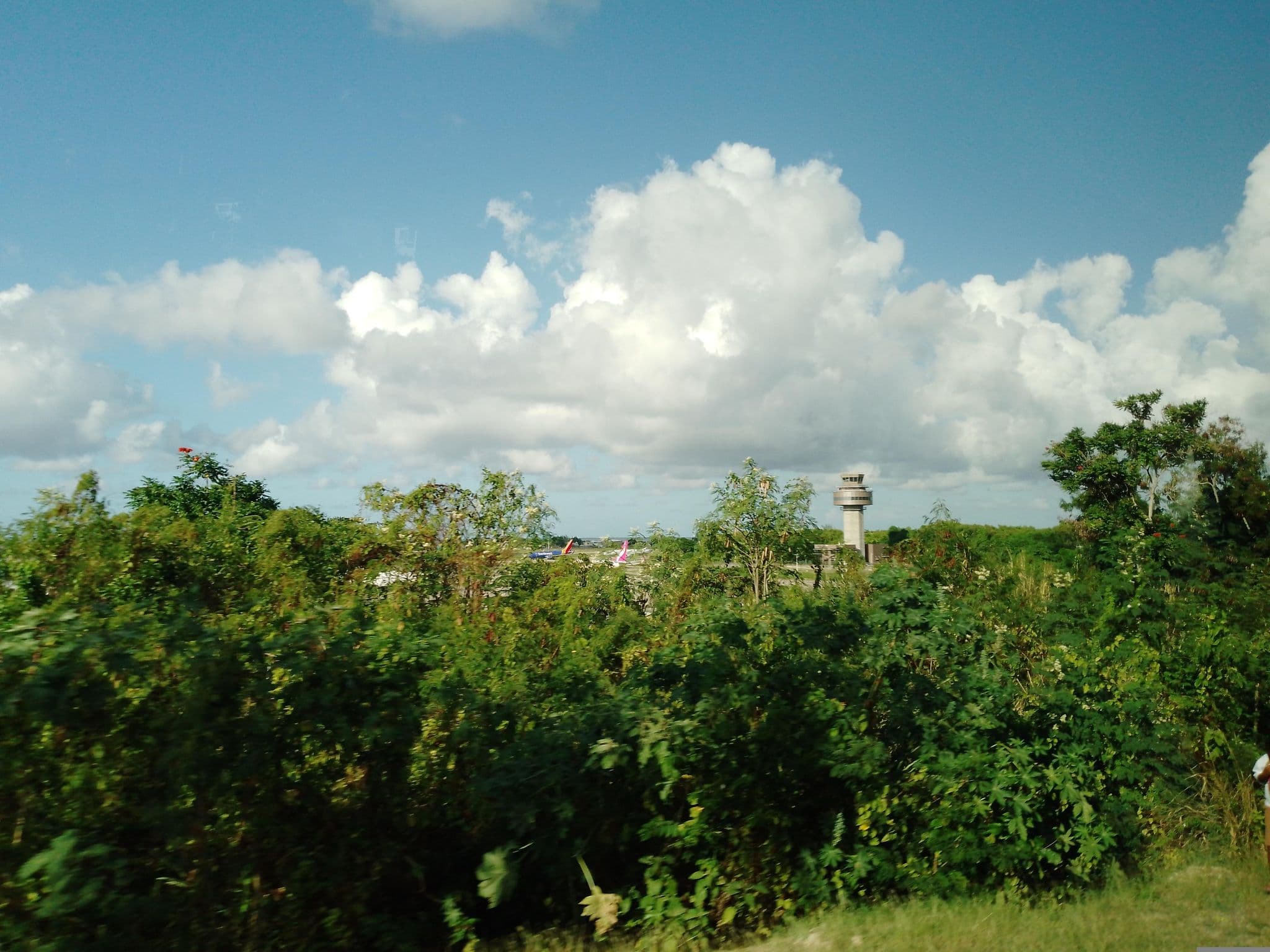 Street view near Airport Inn, Montego Bay — © cmenttor (CC BY-SA · Mapillary)