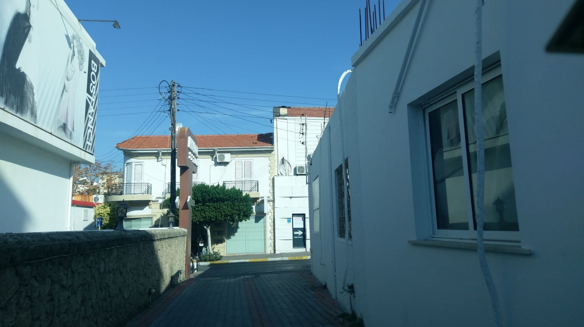 Street view near Anadolu Oteli, Kyrenia — © ozkanilyasaksu (CC BY-SA · Mapillary)