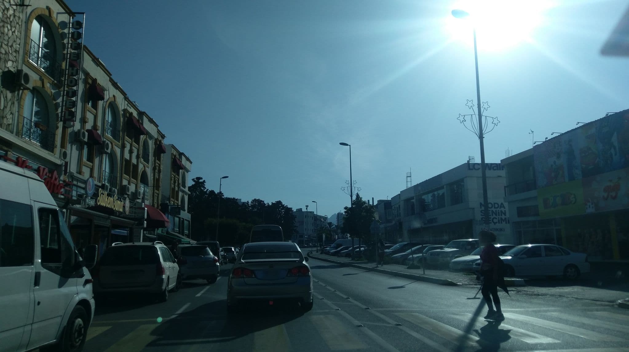 Street view near Kibrisaskina.com, Kyrenia — © ozkanilyasaksu (CC BY-SA · Mapillary)