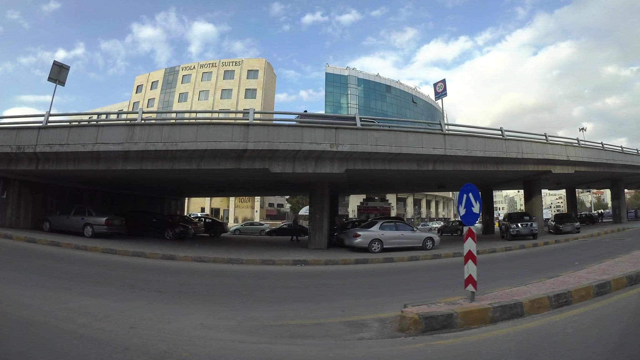 Street view near فيولا سويتس, Al Jubayhah — © kaart_1 (CC BY-SA · Mapillary)
