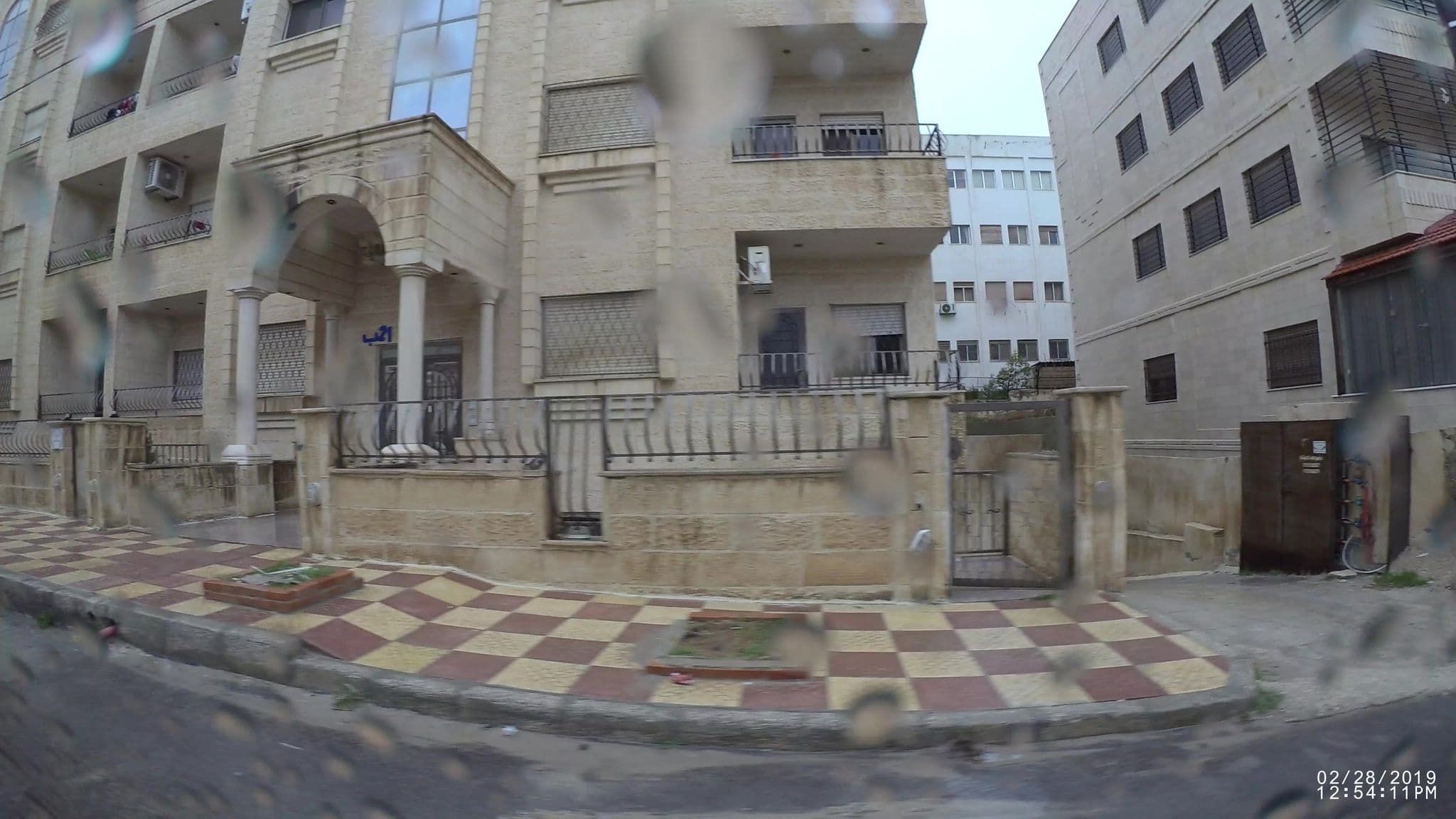 Street view near لاميرادا شقق فندقية, Al Jubayhah — © kaart_1 (CC BY-SA · Mapillary)