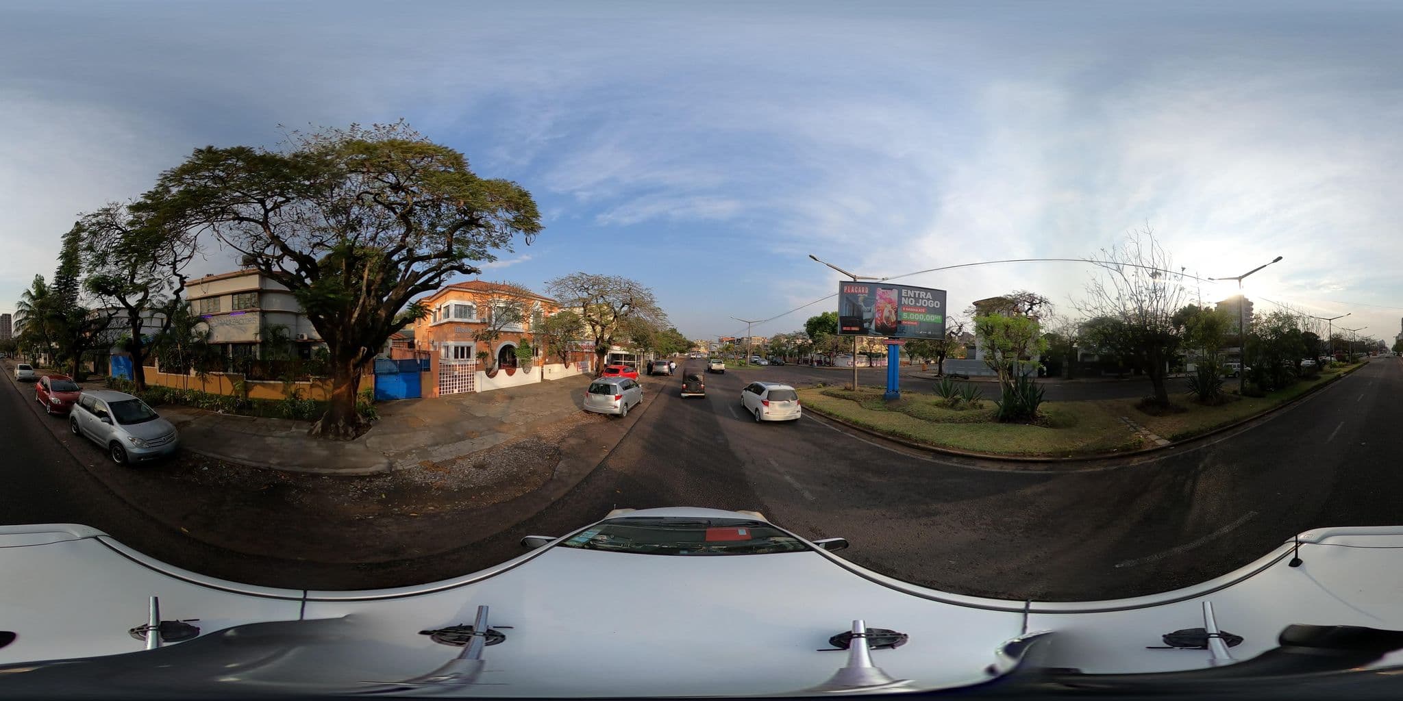 Street view near Fatima's Place, Maputo — © OMTMOZ (CC BY-SA · Mapillary)