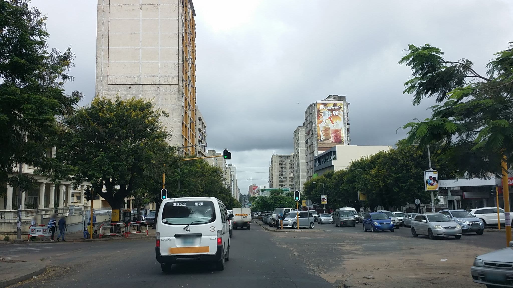 Street view near Hotel Santa Cruz, Maputo — © rsekkel (CC BY-SA · Mapillary)