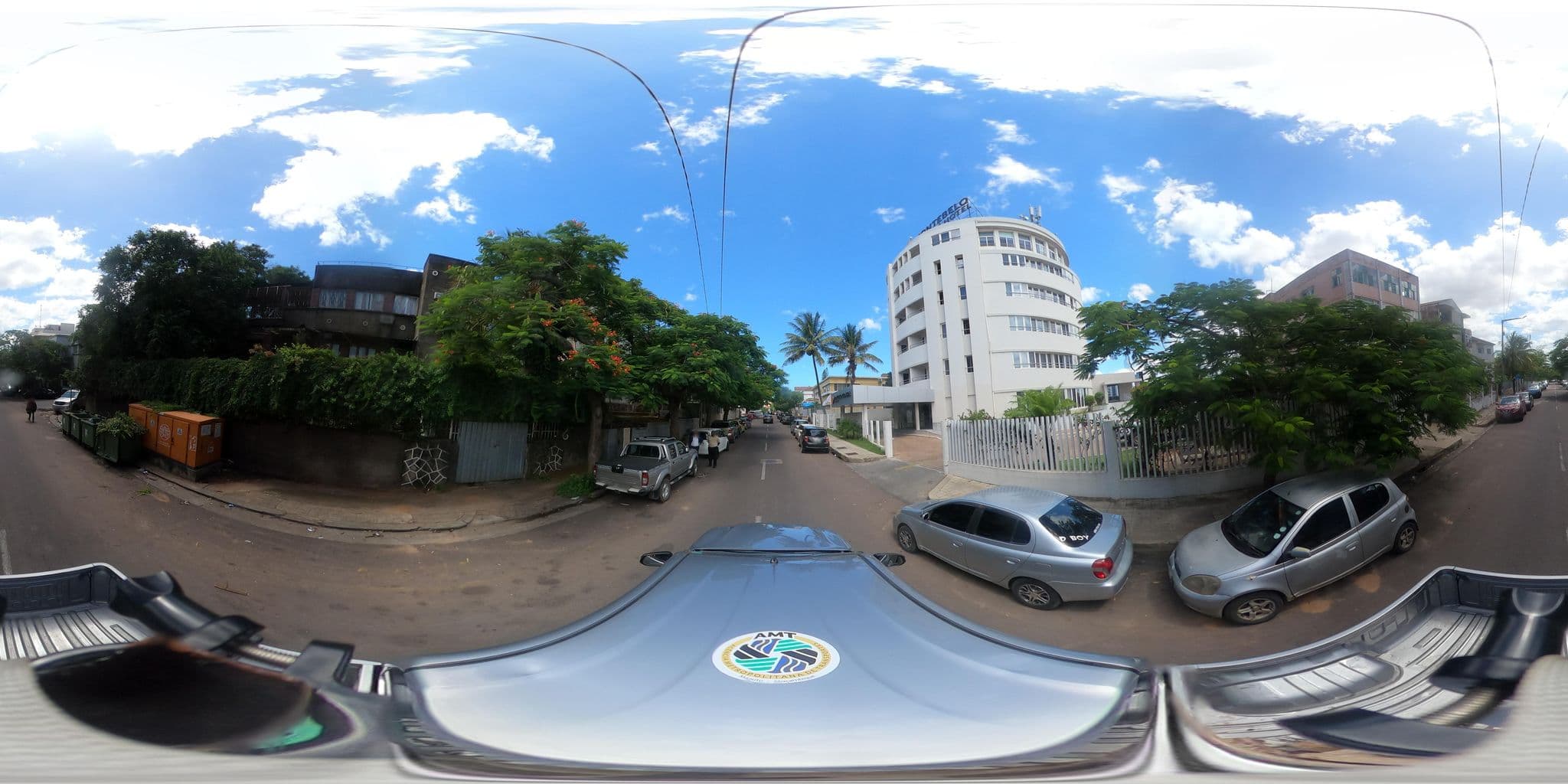 Street view near Hotel Montebelo Girassol, Maputo — © OMTMOZ (CC BY-SA · Mapillary)
