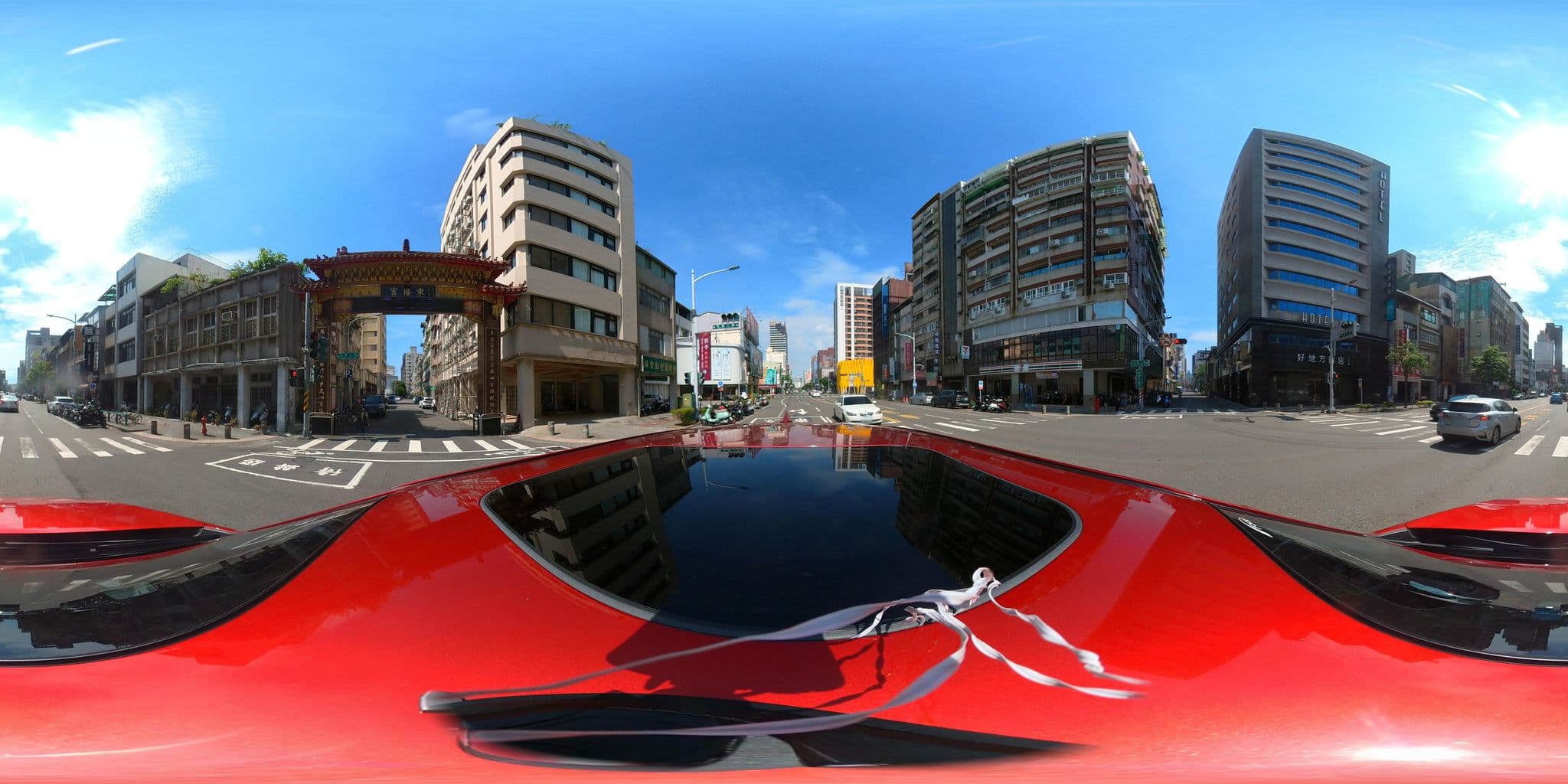 Street view near 悅世界商務飯店, Kaohsiung — © irvinfly (CC BY-SA · Mapillary)