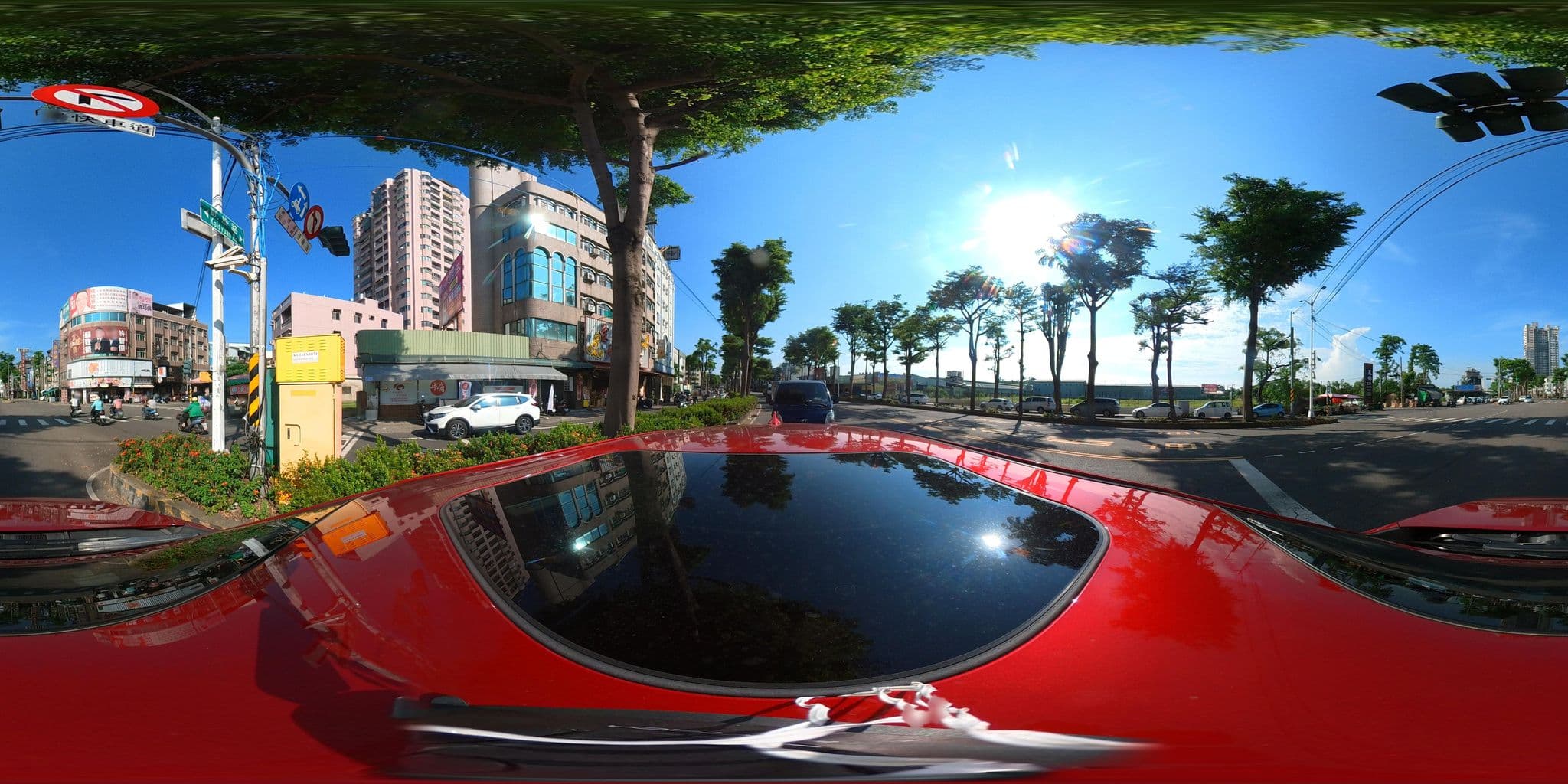 Street view near 春天藝術飯店, Fengshan — © irvinfly (CC BY-SA · Mapillary)