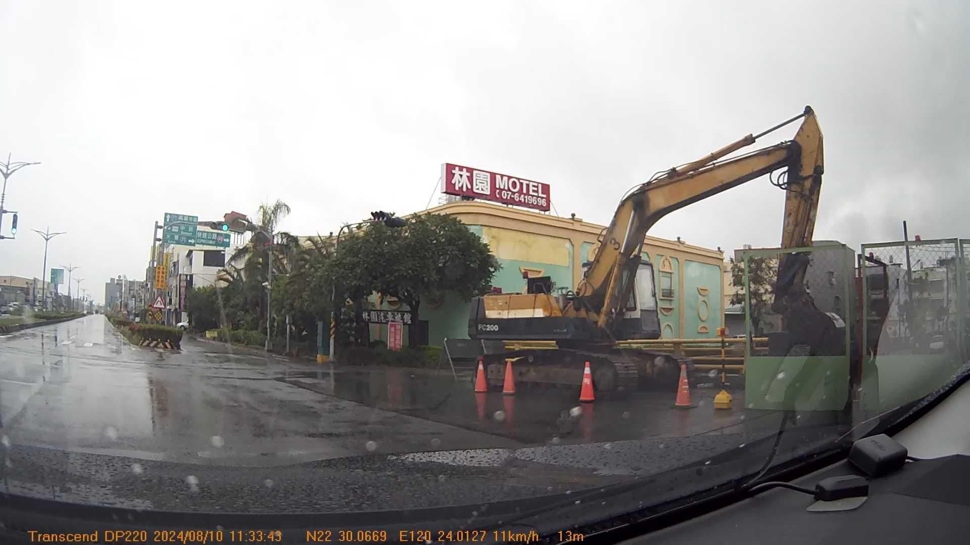 Street view near 林園商務汽車旅館, Donggang — © hcyen (CC BY-SA · Mapillary)