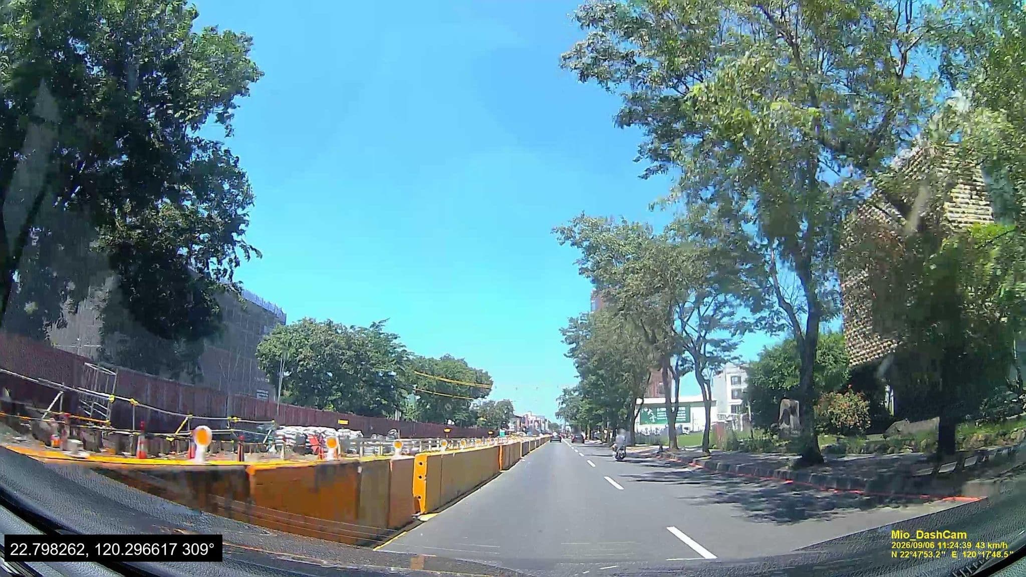 Street view near 藏玉, Fengshan — © hcyen (CC BY-SA · Mapillary)