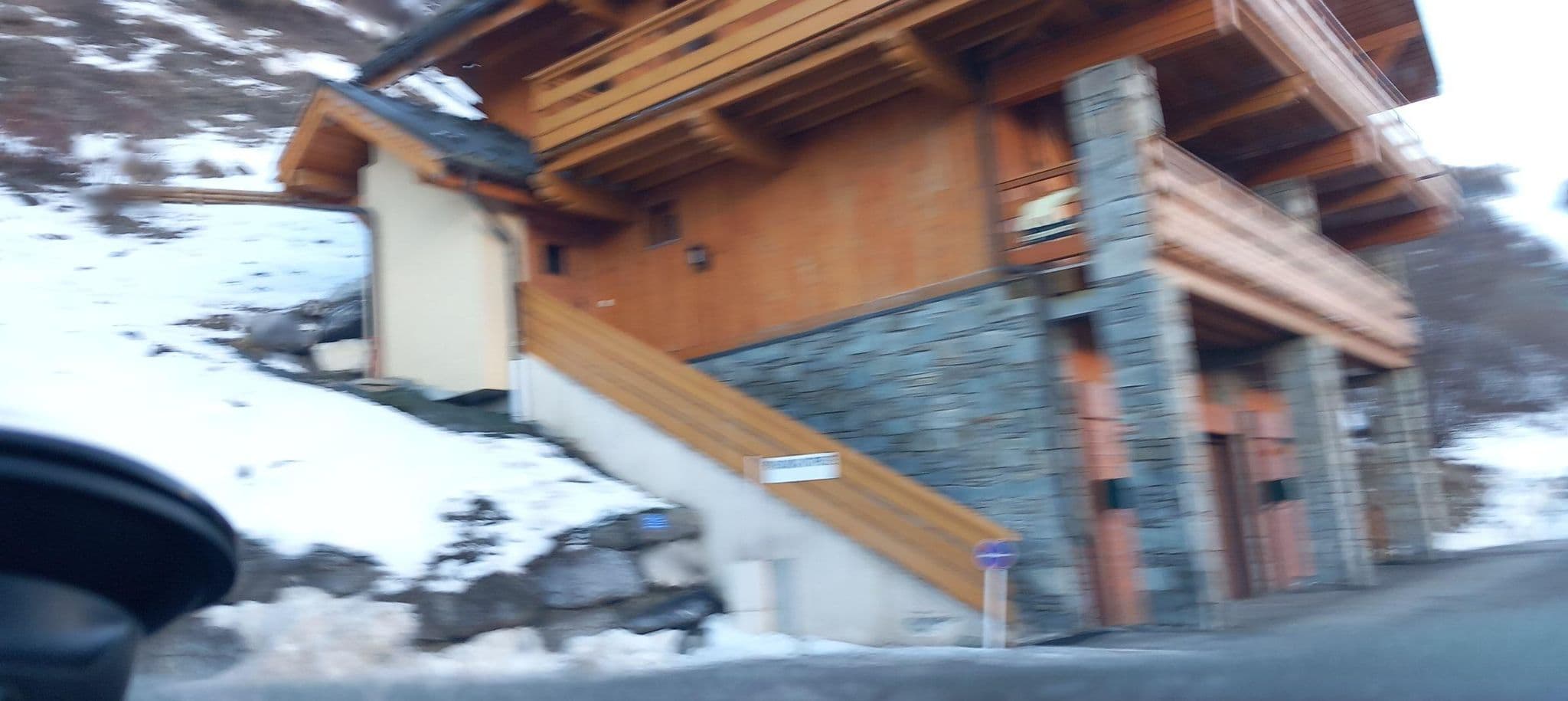 Street view near Lys, Valloire
