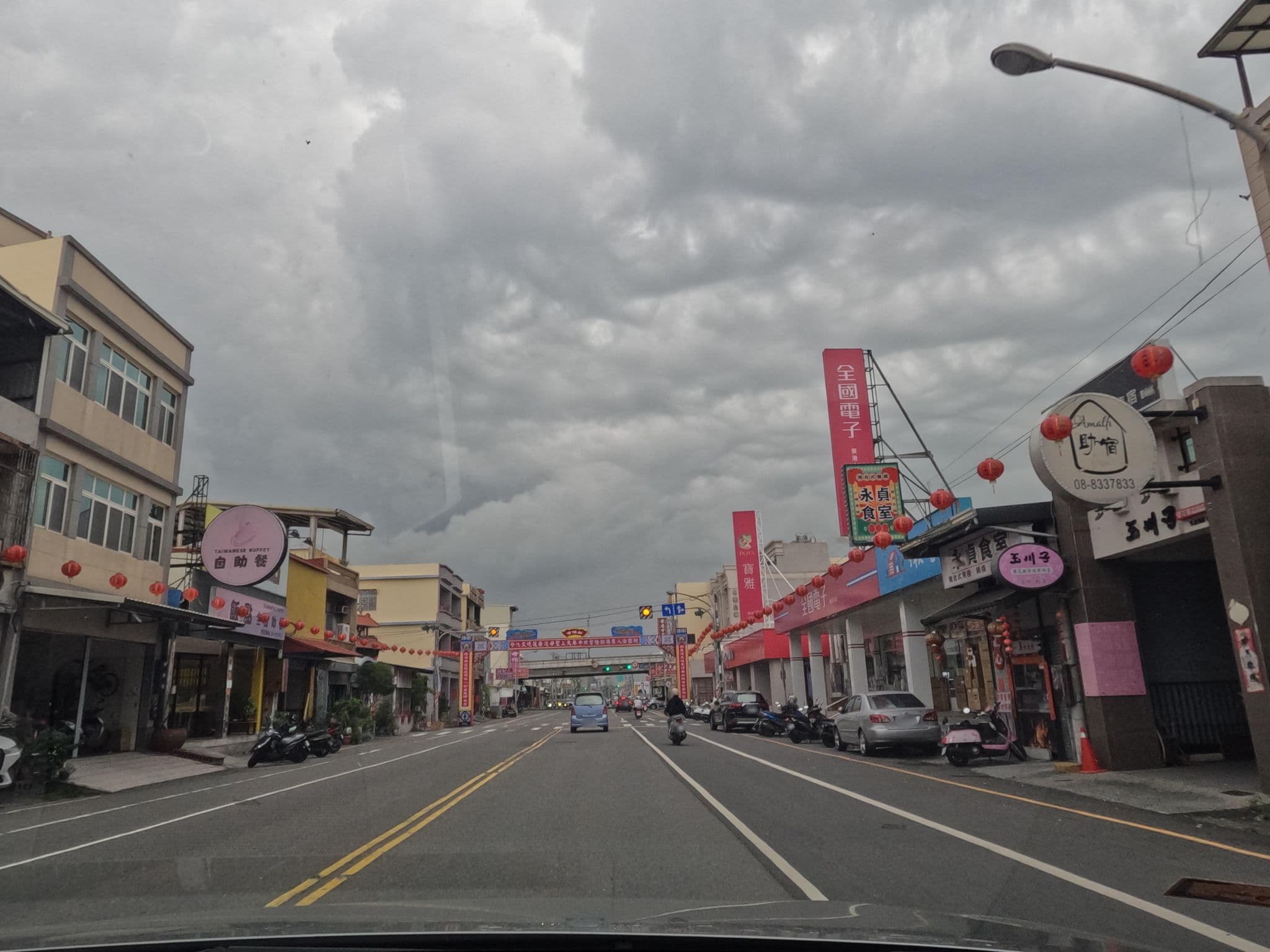 Street view near 助宿 青年旅館, Donggang — © littlebtc (CC BY-SA · Mapillary)