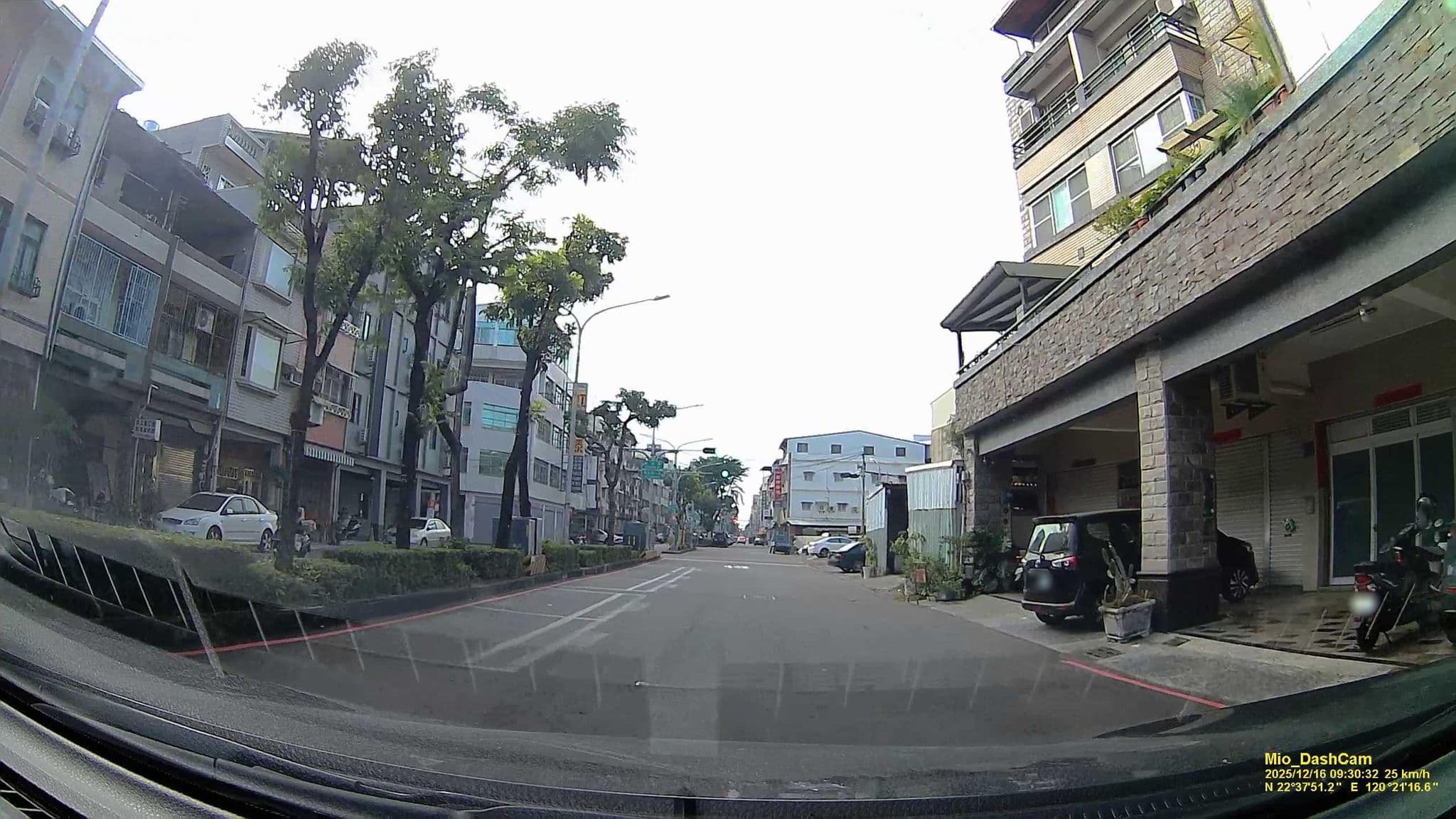 Street view near 金屋大旅社, Fengshan — © hcyen (CC BY-SA · Mapillary)