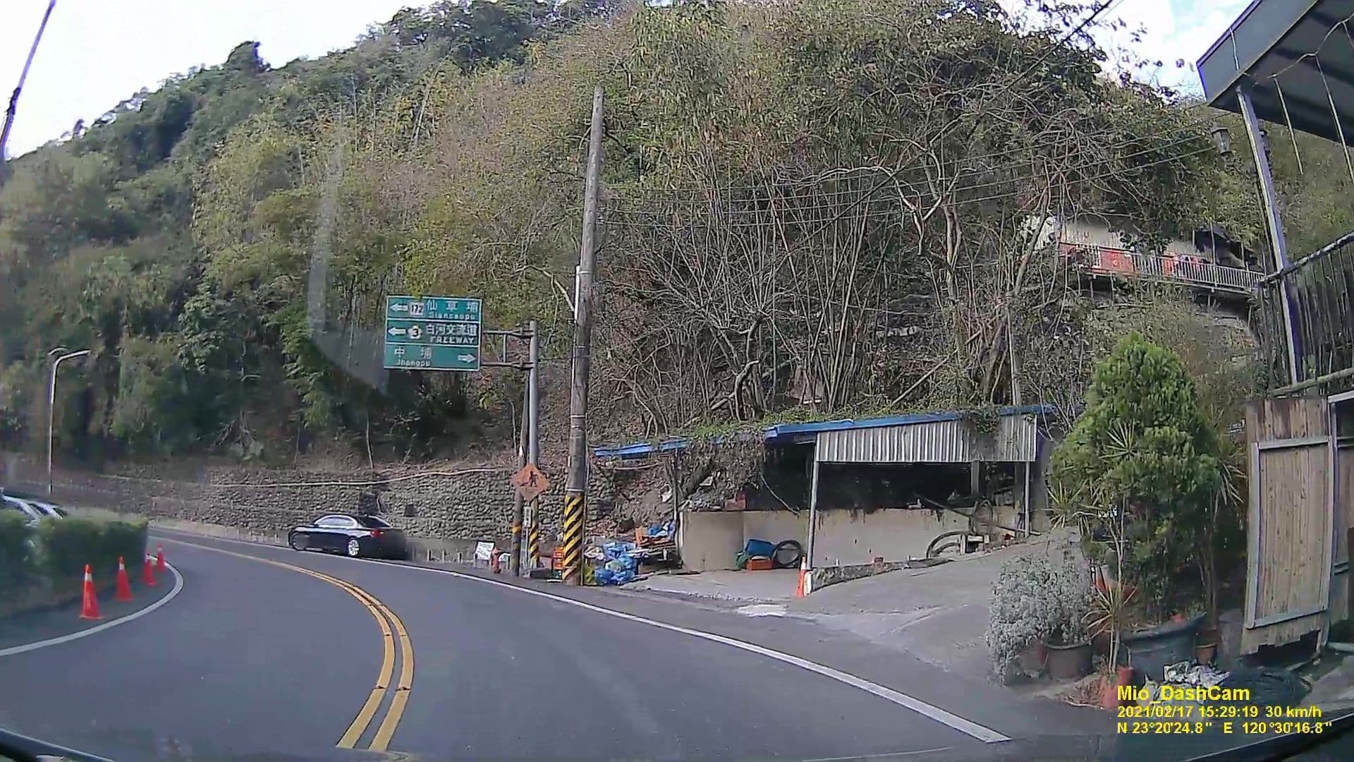 Street view near 長紅山莊, Chiayi City — © littlebtc (CC BY-SA · Mapillary)