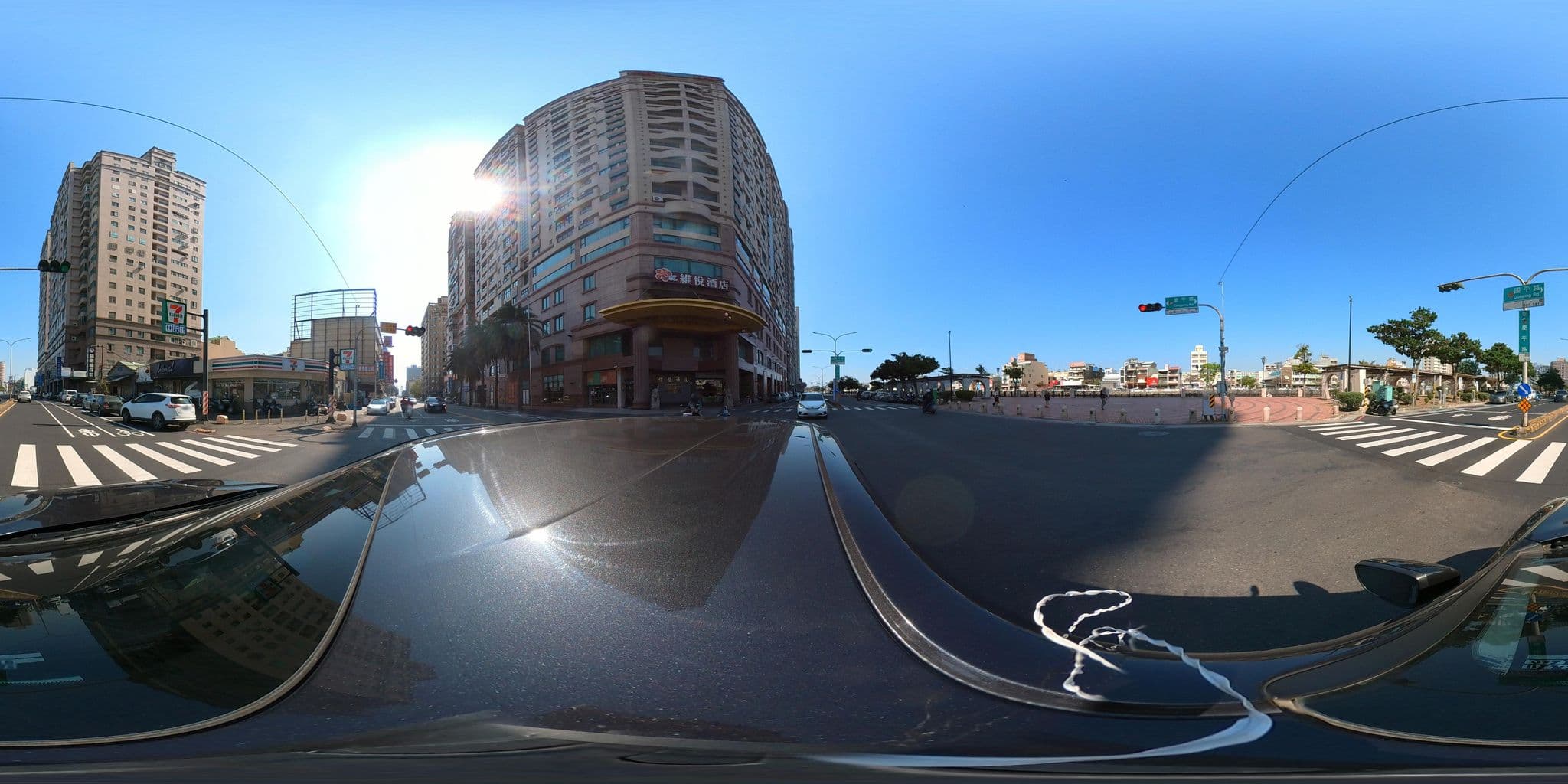 Street view near 中信大飯店, Tainan — © irvinfly (CC BY-SA · Mapillary)
