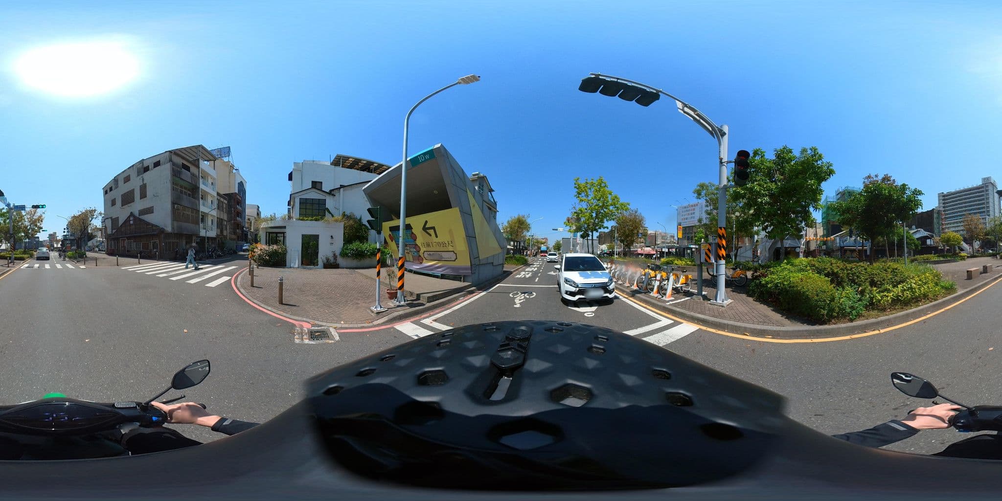 Street view near 富驛時尚酒店（台南民生路館）, Tainan — © irvinfly (CC BY-SA · Mapillary)