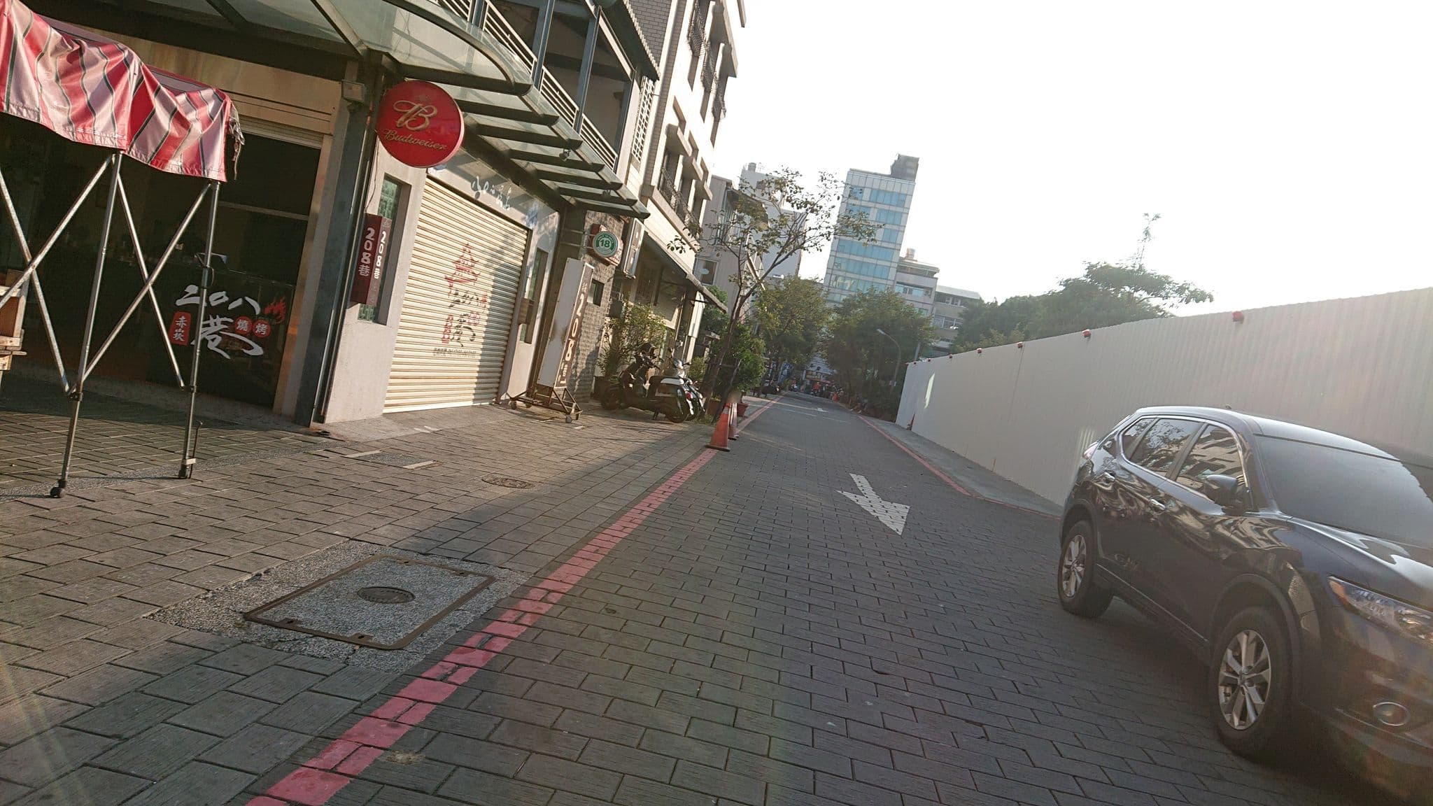 Street view near 英王賓館, Tainan — © alllenwang (CC BY-SA · Mapillary)