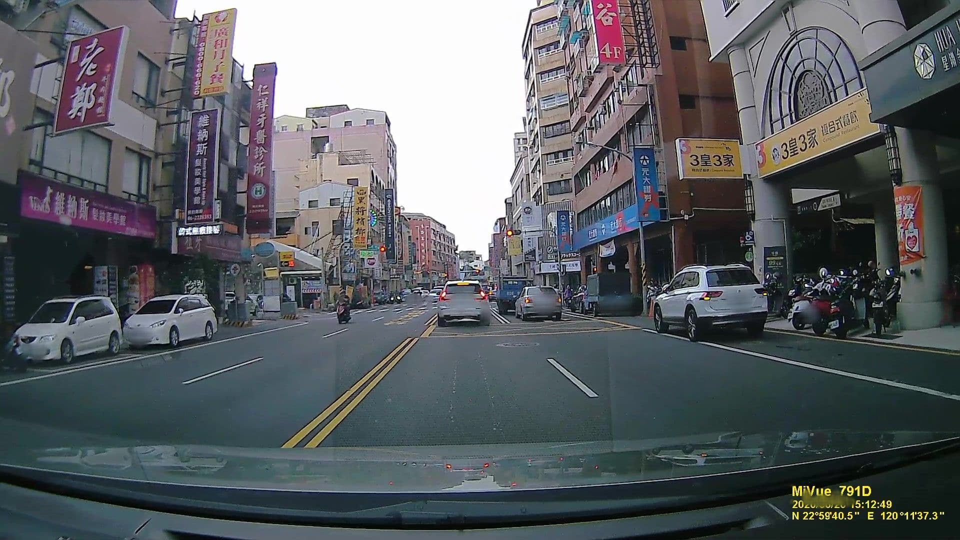 Street view near 星鑽金華國際商旅, Tainan — © littlebtc (CC BY-SA · Mapillary)