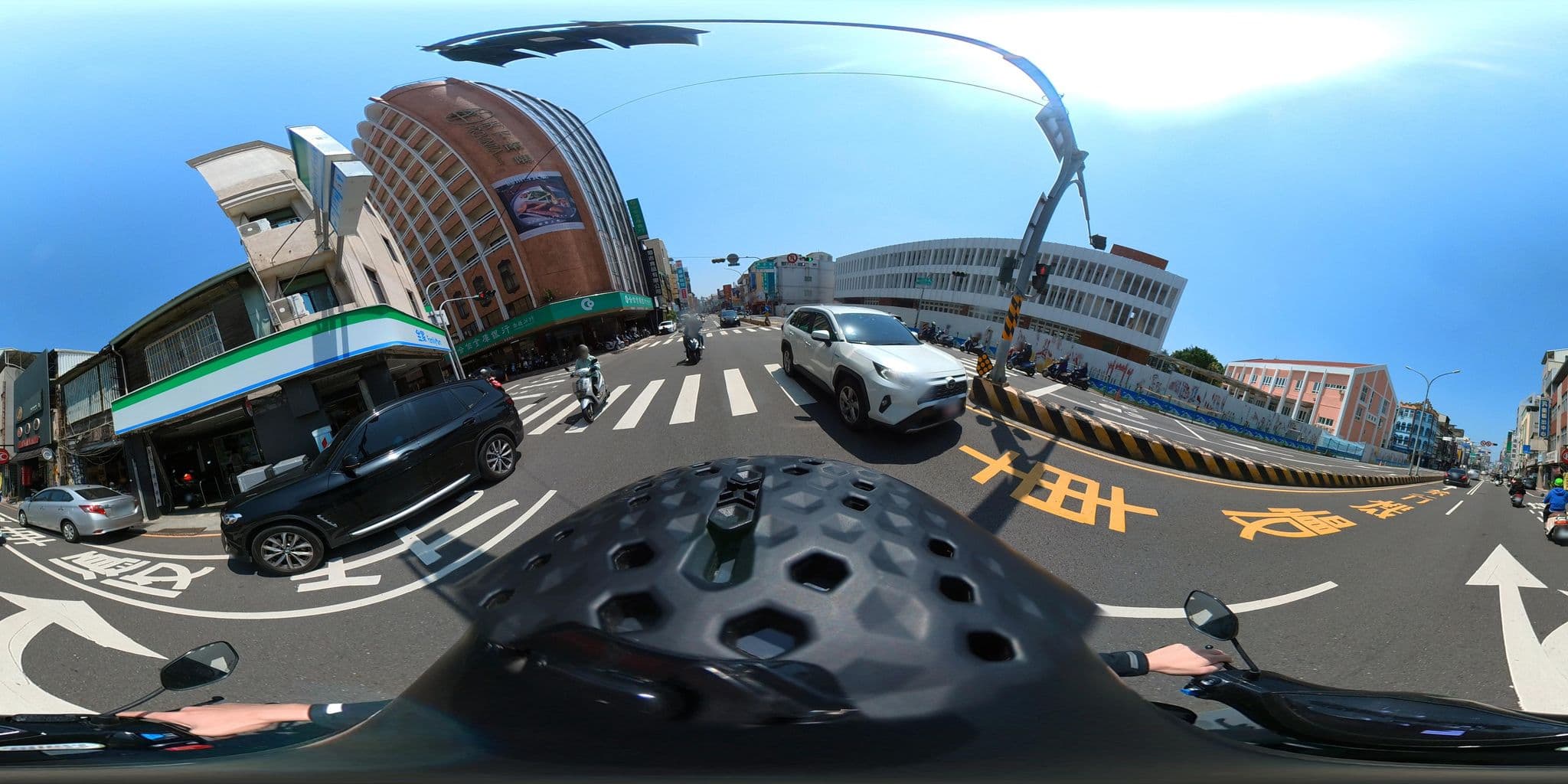 Street view near 天下南隅, Tainan — © irvinfly (CC BY-SA · Mapillary)