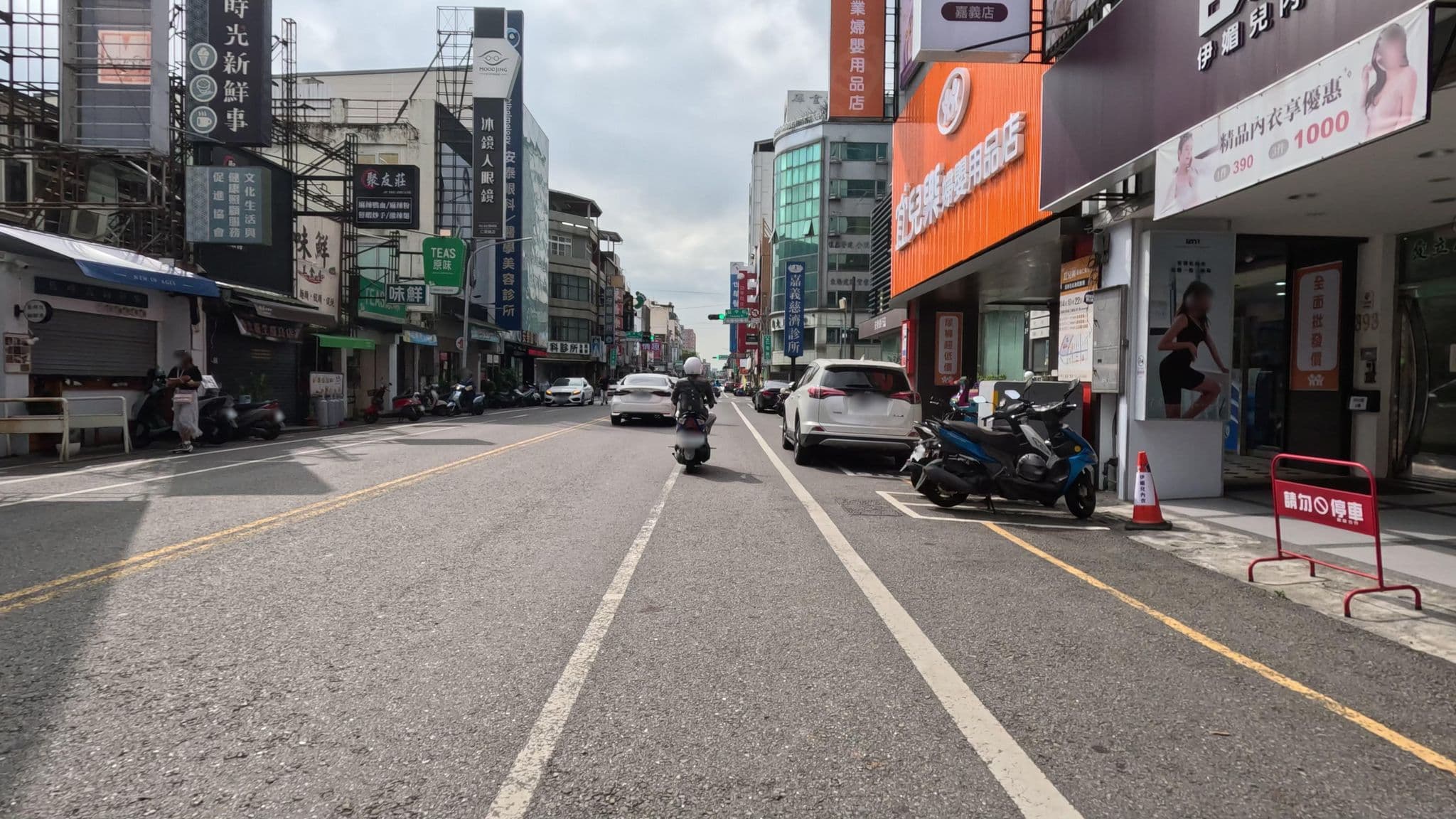 Street view near 安蘭居國際青年館, Chiayi City — © Pidgey (CC BY-SA · Mapillary)