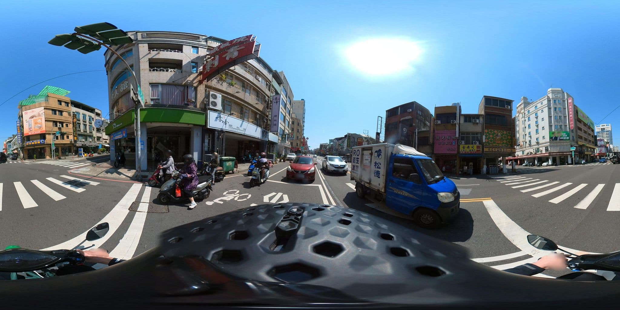 Street view near 箱根商務HOTEL, Tainan — © irvinfly (CC BY-SA · Mapillary)