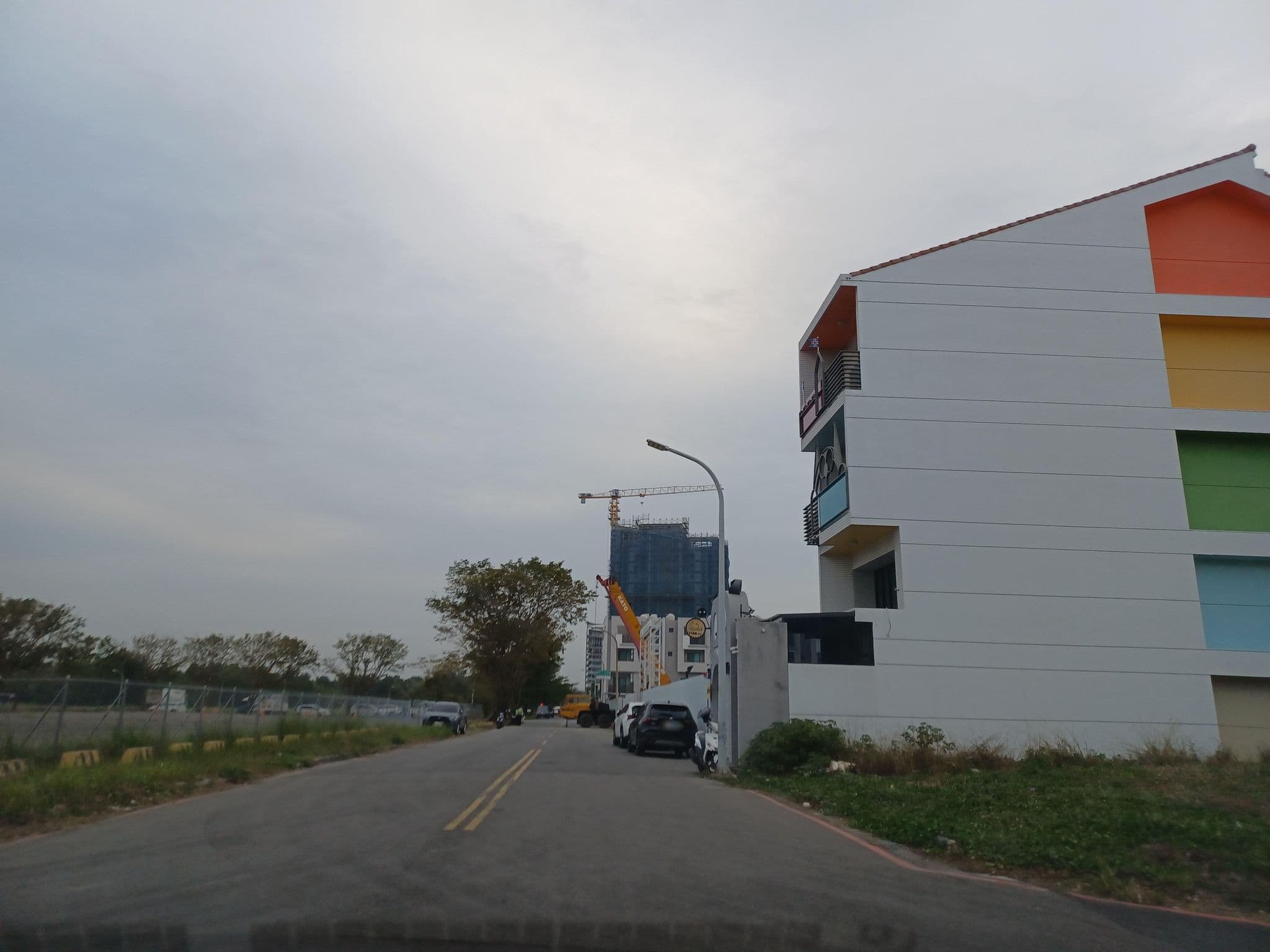 Street view near 溜小孩親子民宿, Tainan — © lisbethw1130 (CC BY-SA · Mapillary)