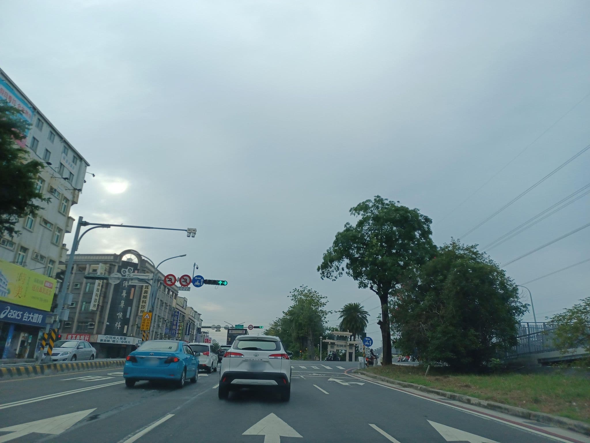 Street view near Hwa Du Hotel, Tainan — © lisbethw1130 (CC BY-SA · Mapillary)