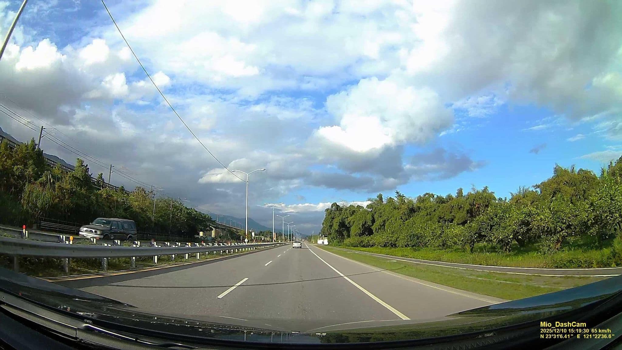 Street view near 養和屋和風會館, Chishang — © hcyen (CC BY-SA · Mapillary)