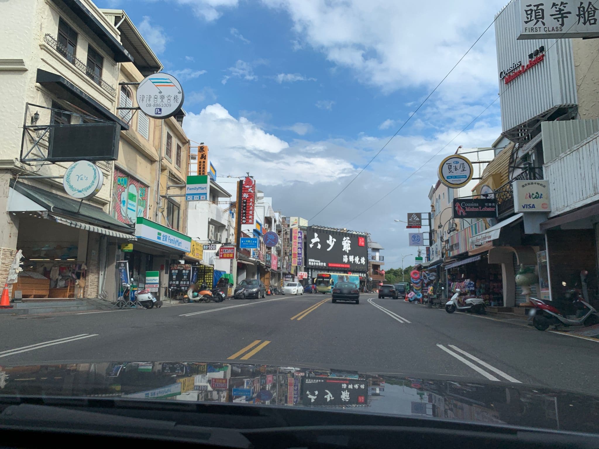 Street view near Meei Shye, Hengchun — © raymond2828520 (CC BY-SA · Mapillary)