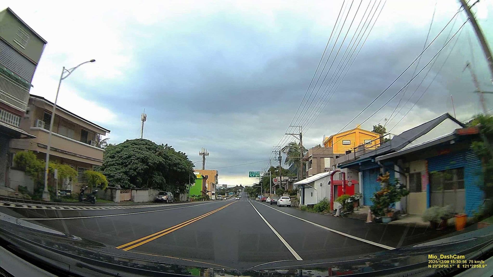 Street view near 旅食盒子, Chishang — © hcyen (CC BY-SA · Mapillary)