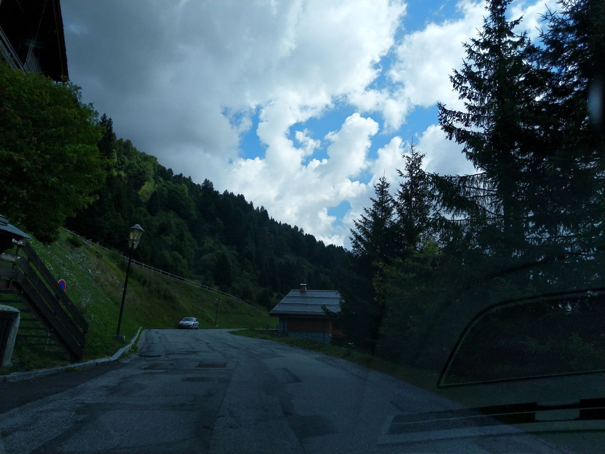 Street view near Chalet Clémentine, Méribel — © luc13om (CC BY-SA · Mapillary)