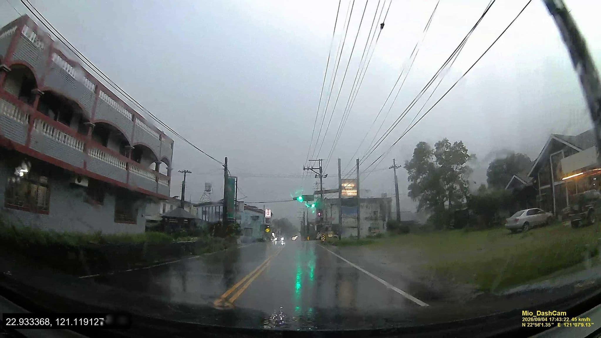 Street view near 立品民宿, Guanshan — © hcyen (CC BY-SA · Mapillary)