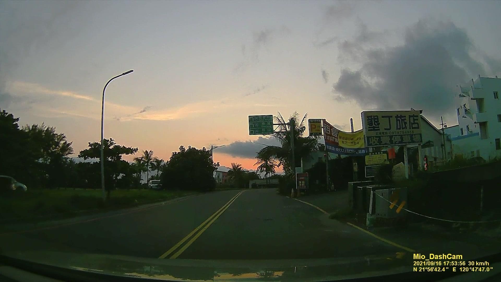 Street view near 墾丁墨麗舍民宿, Hengchun — © littlebtc (CC BY-SA · Mapillary)
