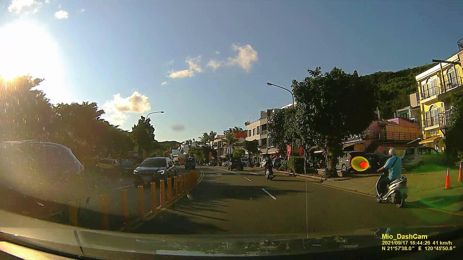 Street view near 青松小棧Qing Song Homestay, Hengchun — © littlebtc (CC BY-SA · Mapillary)