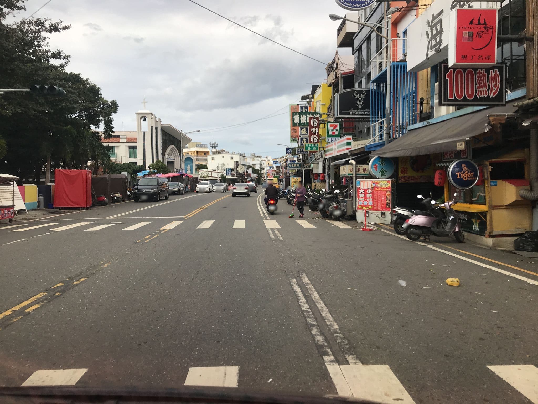 Street view near 嘉利亞飯店, Hengchun — © loveapple (CC BY-SA · Mapillary)