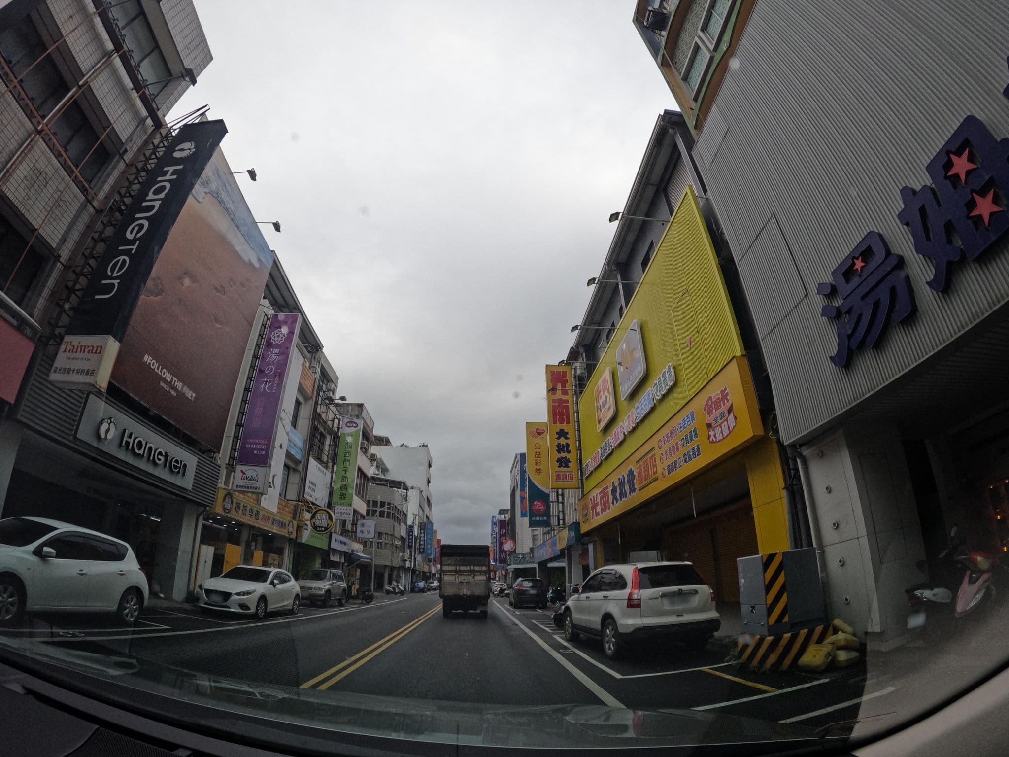 Street view near 山大王別館, Taitung — © littlebtc (CC BY-SA · Mapillary)
