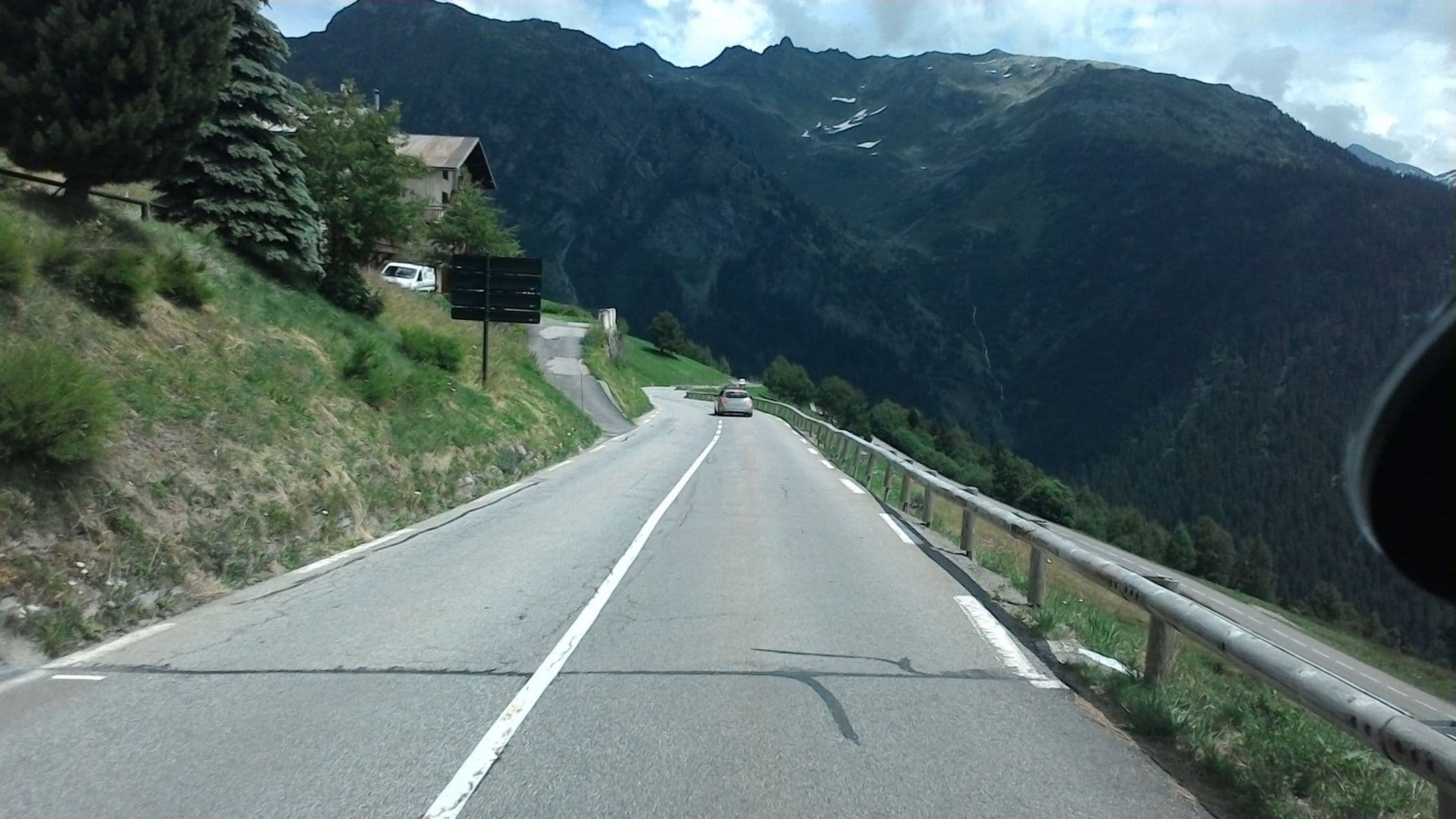 Street view near La Lauzière, Séez