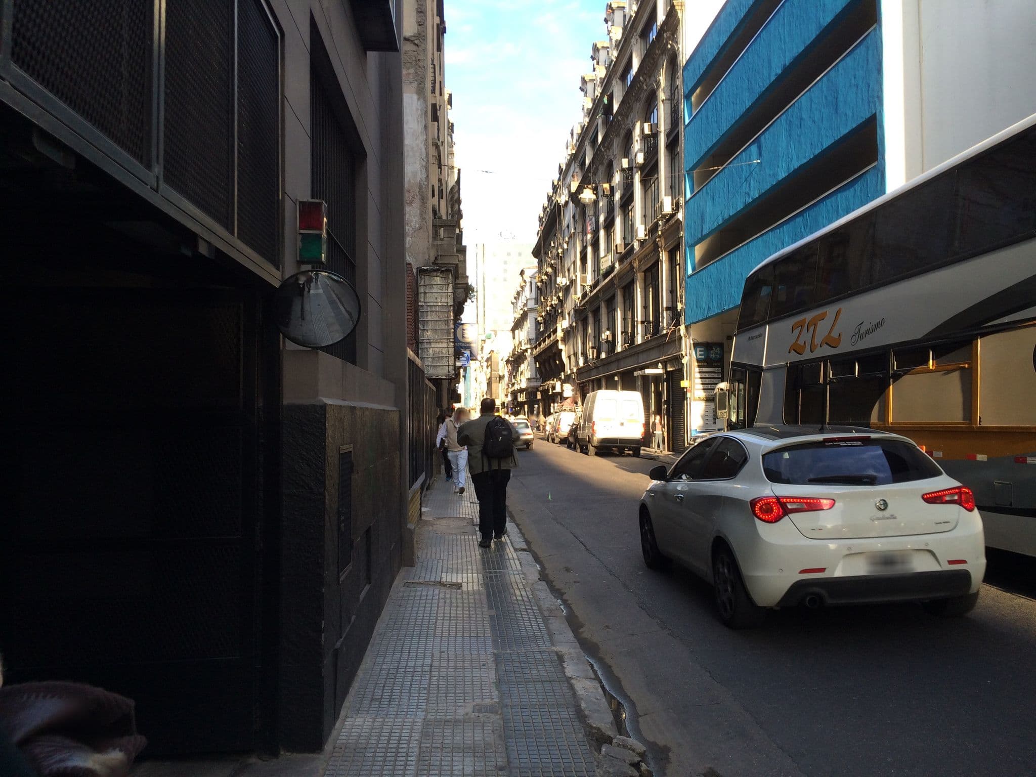 Street view near Parla Hostel, Buenos Aires