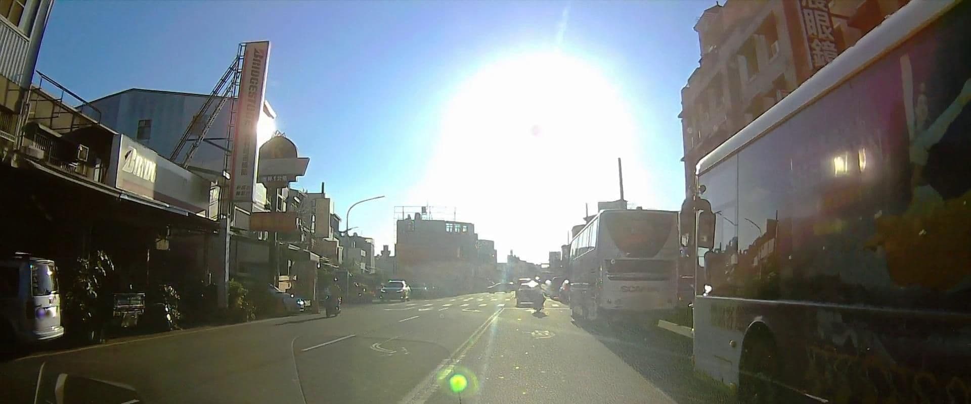 Street view near 山河戀咖啡民宿, Taichung — © pty11111 (CC BY-SA · Mapillary)