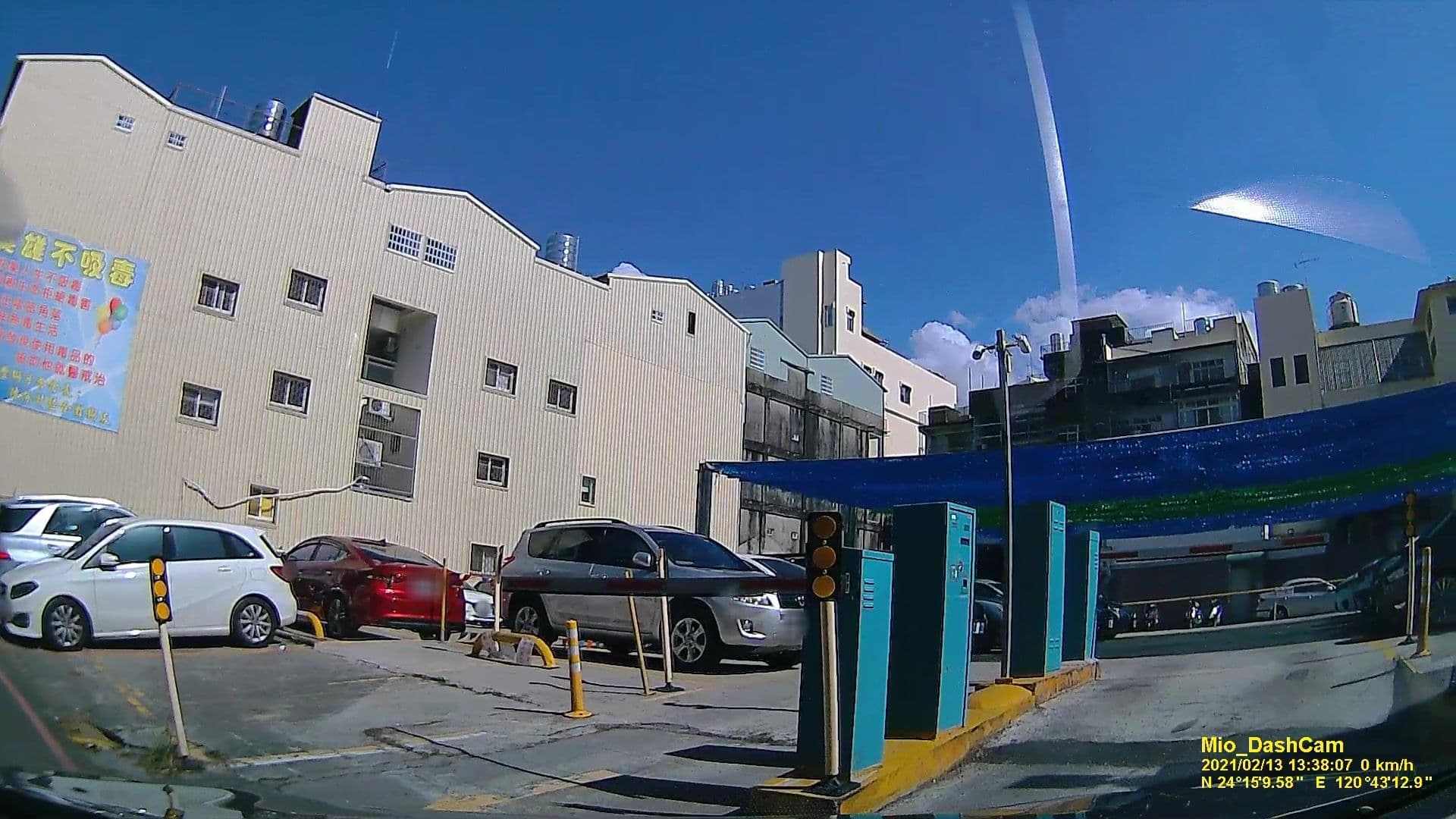 Street view near 大芳旅社, Xizhou — © littlebtc (CC BY-SA · Mapillary)