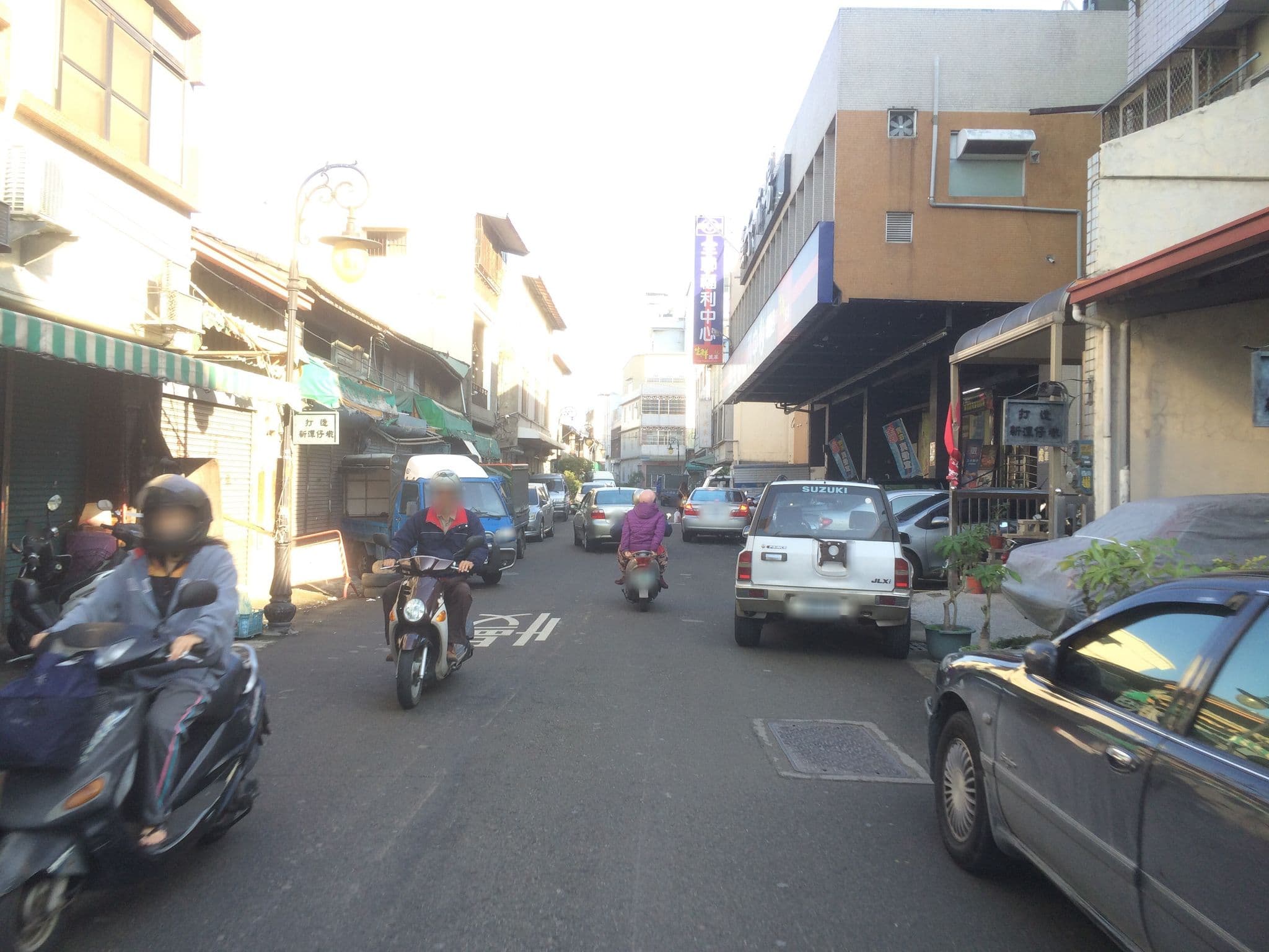 Street view near 潭子旅社, Xizhou — © pty11111 (CC BY-SA · Mapillary)