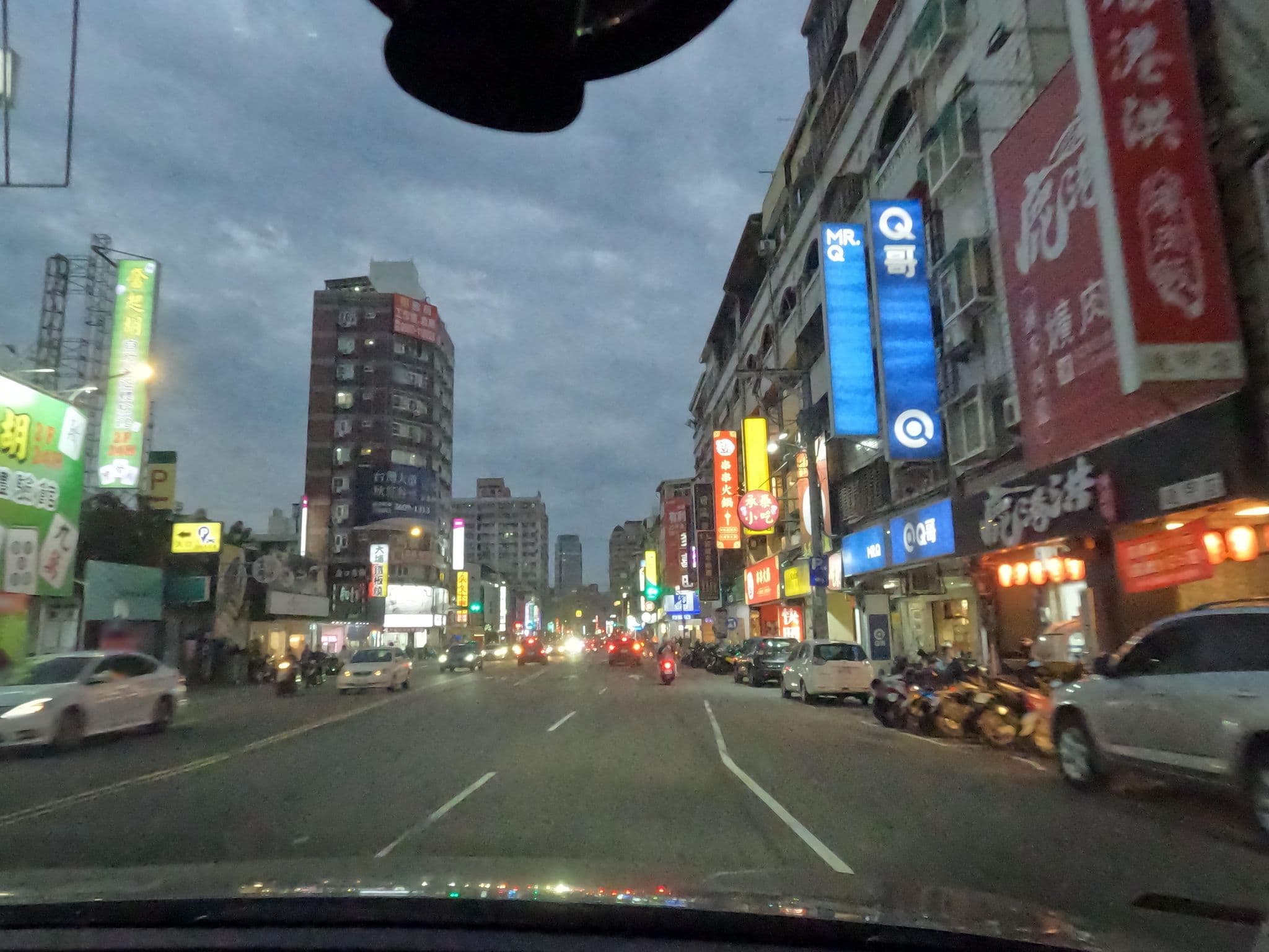 Street view near 逢甲心之旅 Warm House, Taichung — © littlebtc (CC BY-SA · Mapillary)