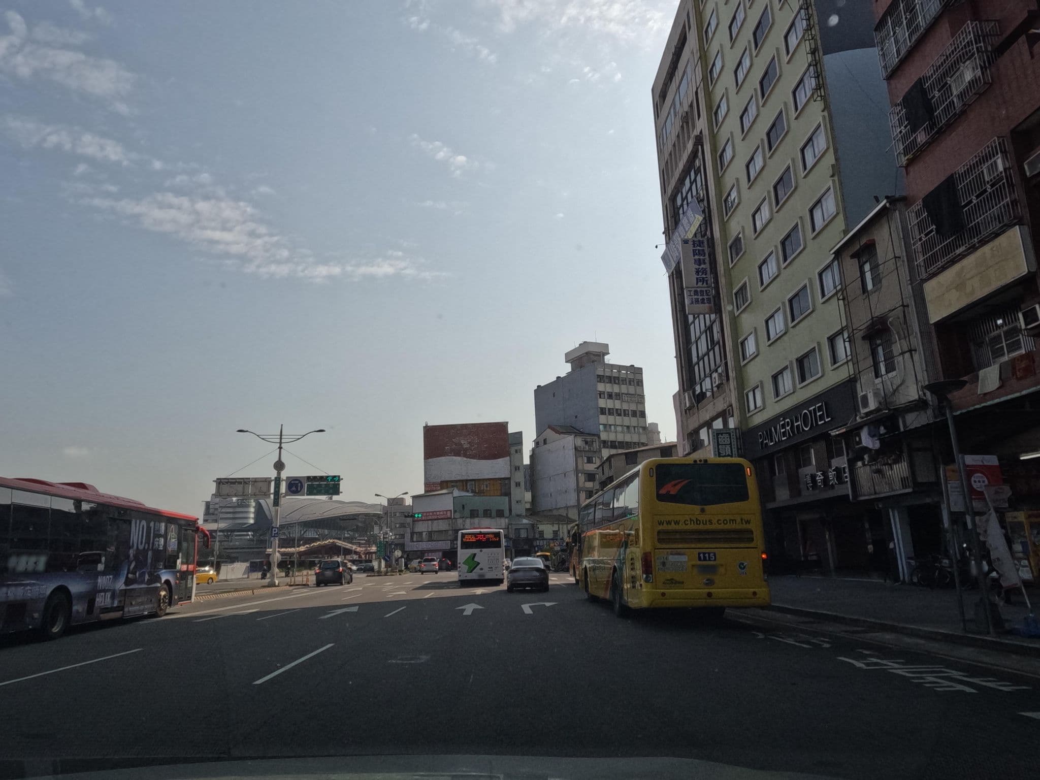 Street view near 博奇大飯店 VIP Hotel, Taichung — © littlebtc (CC BY-SA · Mapillary)