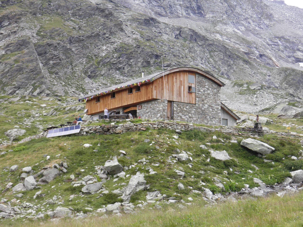 Refuge du Fond d'Aussois (via Wikimedia Commons, CC0)