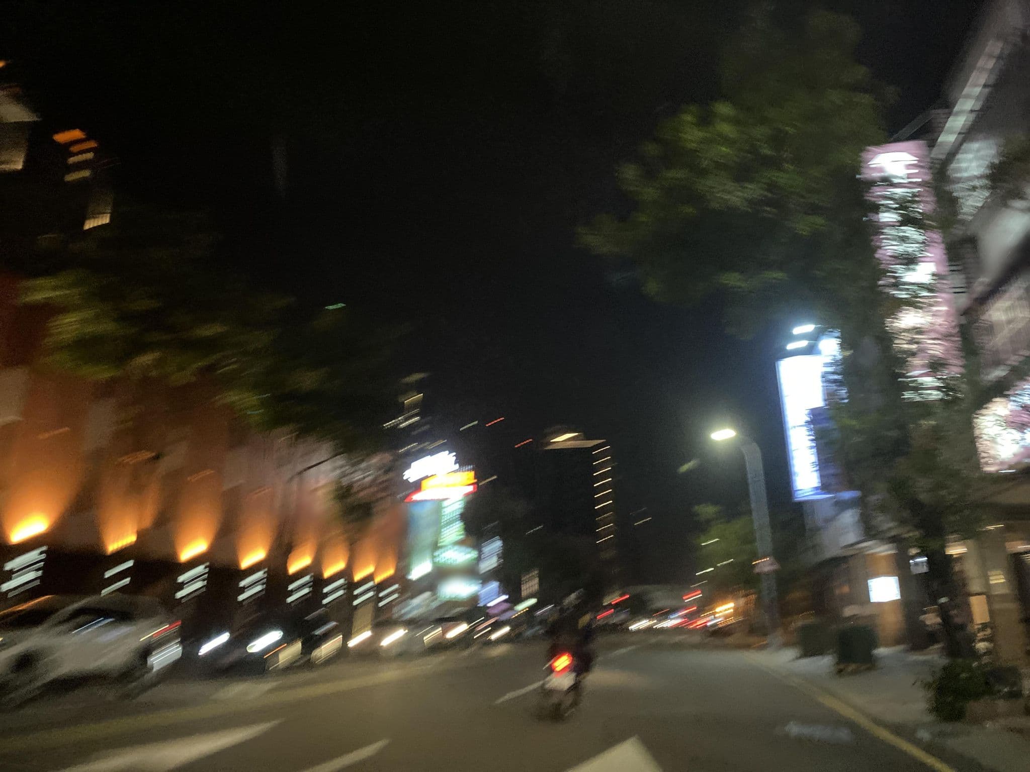 Street view near 蒂娜汽車旅館, Taichung — © shona_623 (CC BY-SA · Mapillary)