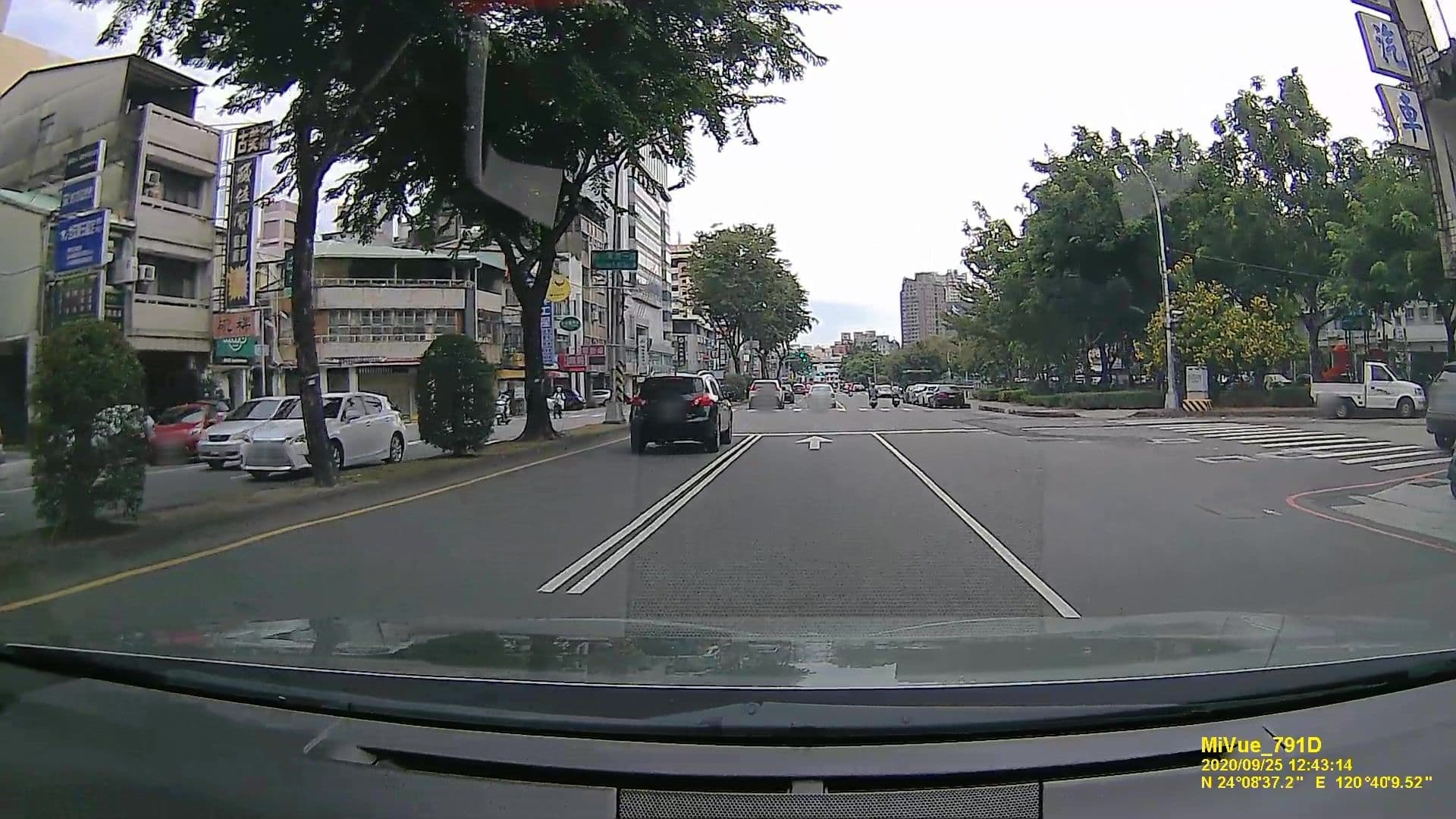 Street view near 一期家旅 1LI7E HOTEL, Taichung — © littlebtc (CC BY-SA · Mapillary)