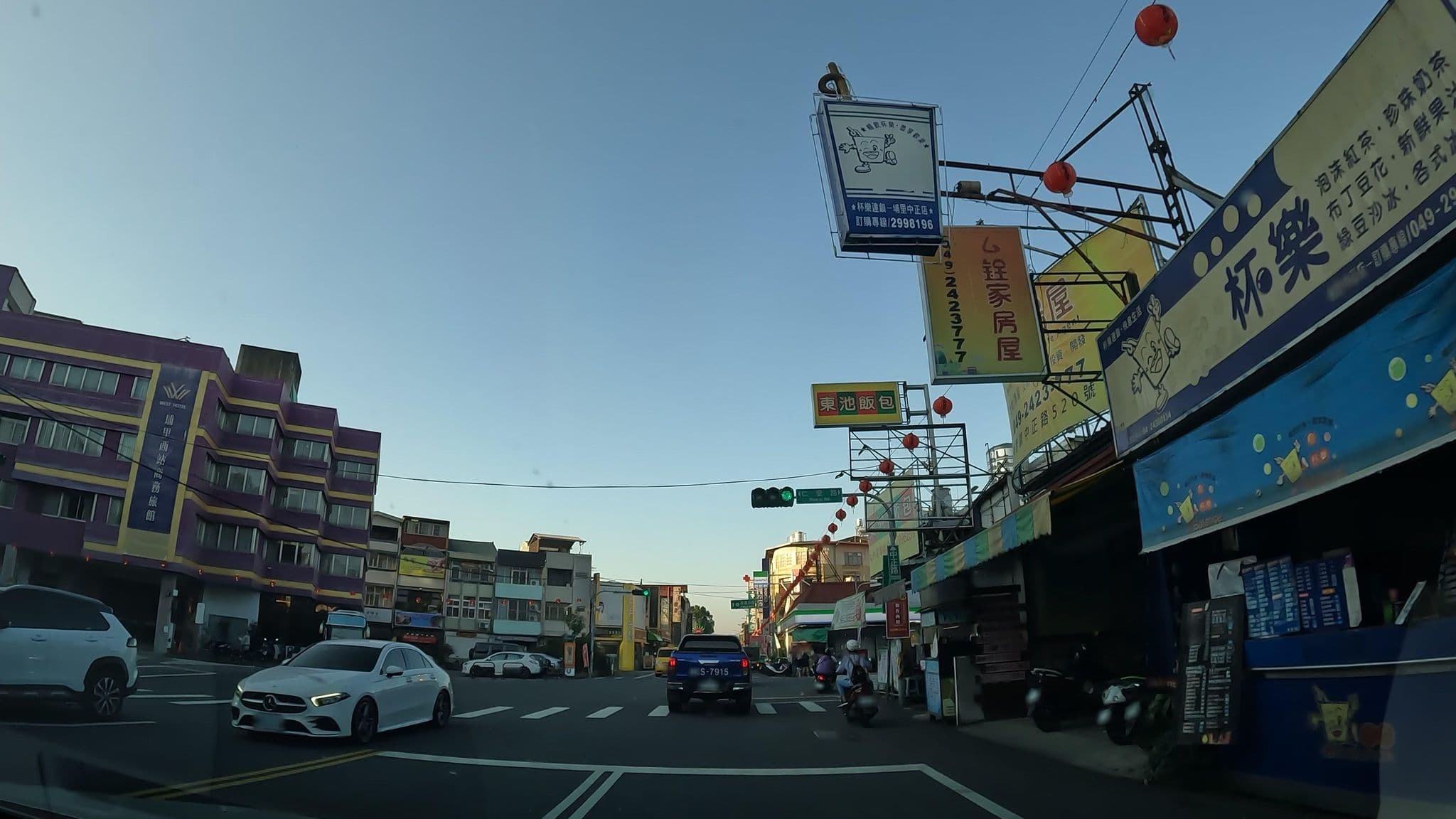Street view near 埔里西站商務旅館, Puli — © littlebtc (CC BY-SA · Mapillary)