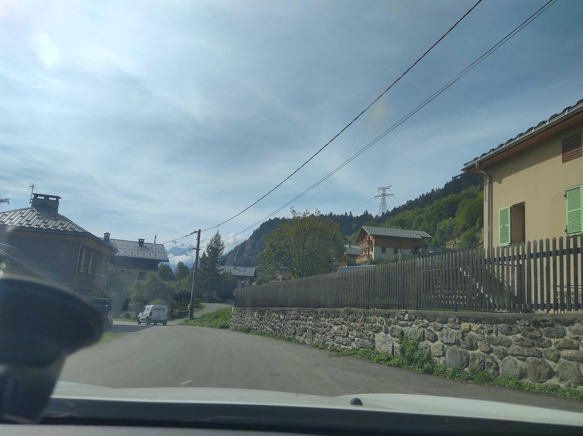 Street view near Chalet Desevlaz, Aigueblanche — © MatthieuF4FNE (CC BY-SA · Mapillary)