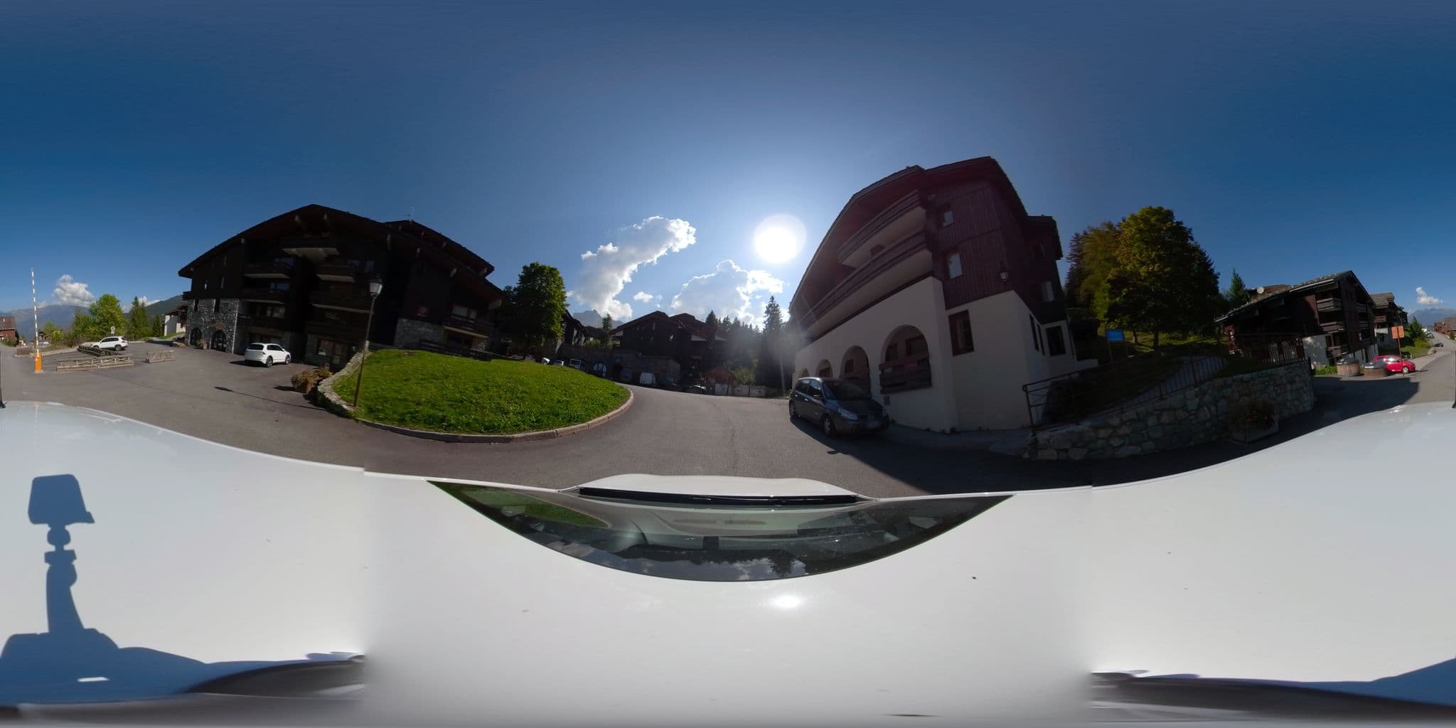 Street view near La Souche, Aigueblanche — © serfim_cit_y (CC BY-SA · Mapillary)