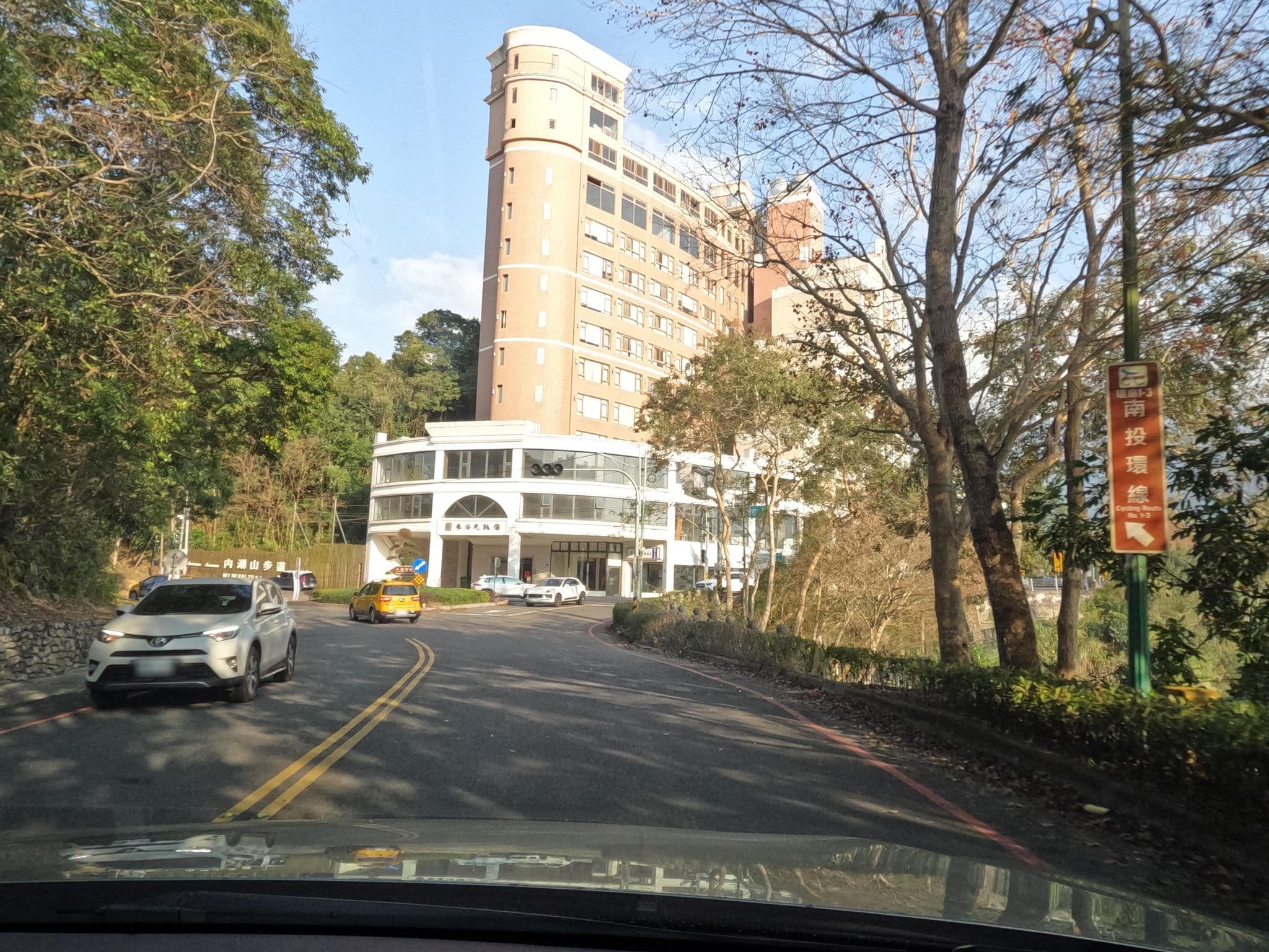 Street view near ห้อง 201 harbor elite hotel, Puli — © littlebtc (CC BY-SA · Mapillary)