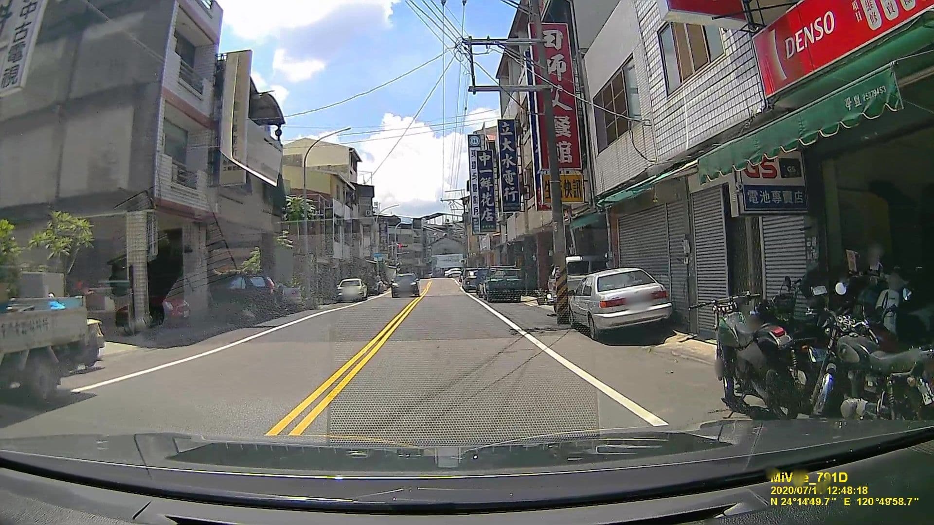 Street view near Hotel InterContinental, Xizhou — © littlebtc (CC BY-SA · Mapillary)