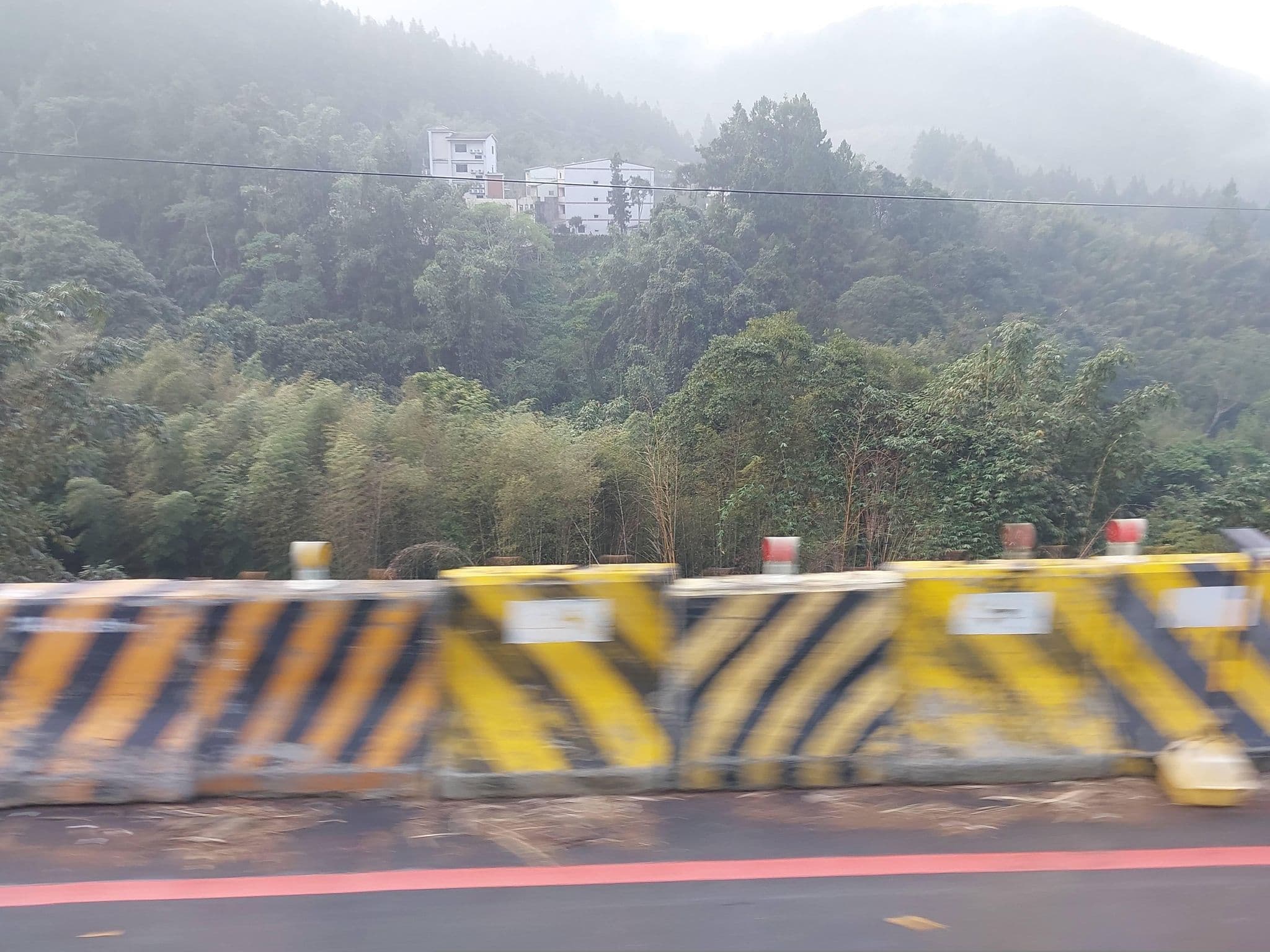 Street view near 溪頭境廬民宿, Lugu — © ChenJJ (CC BY-SA · Mapillary)